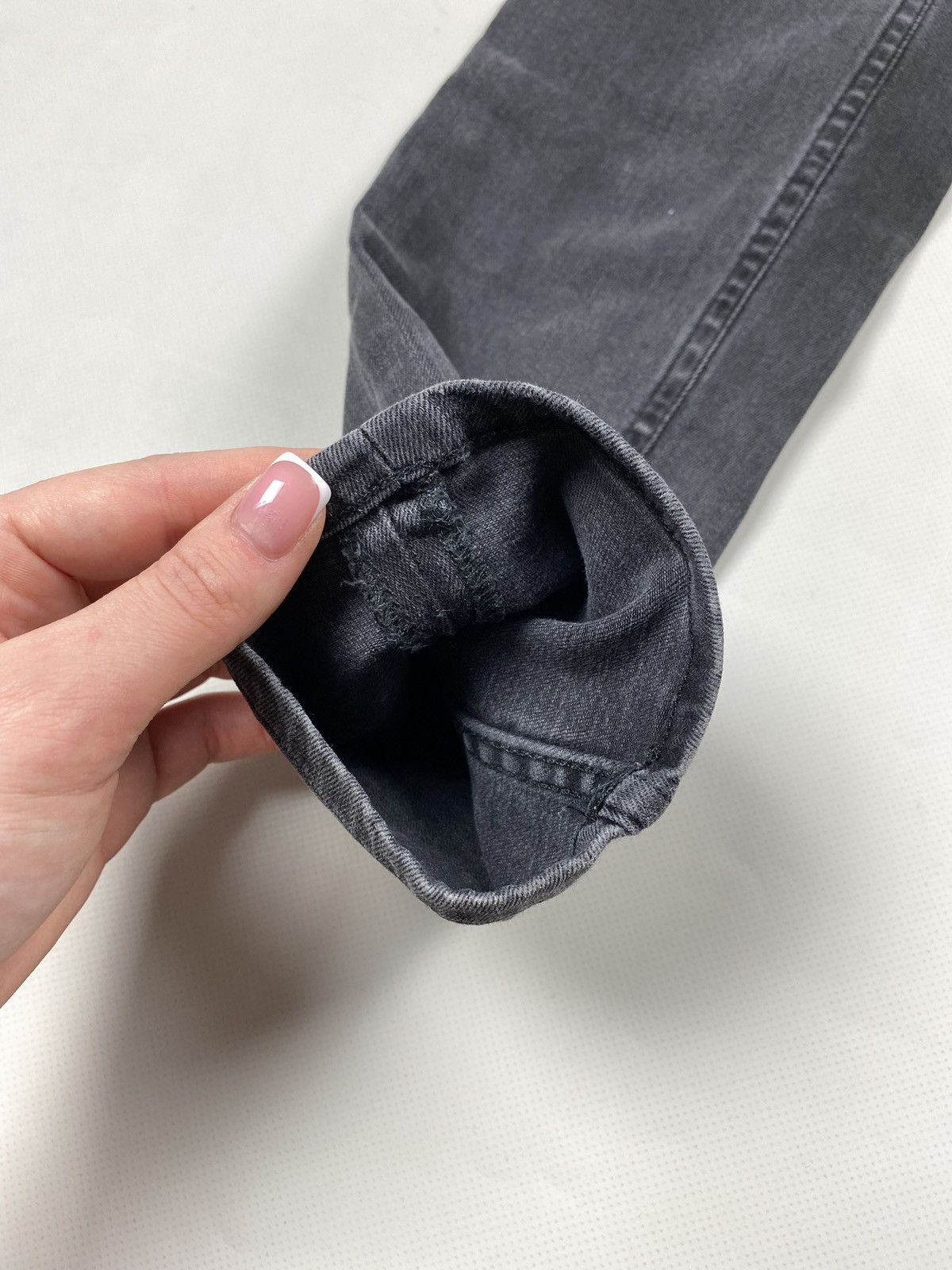 Acne Studios Acne Studios Flex Used Black ladies jeans size 26 / 32 Size 26" / US 2 / IT 38 - 12 Thumbnail