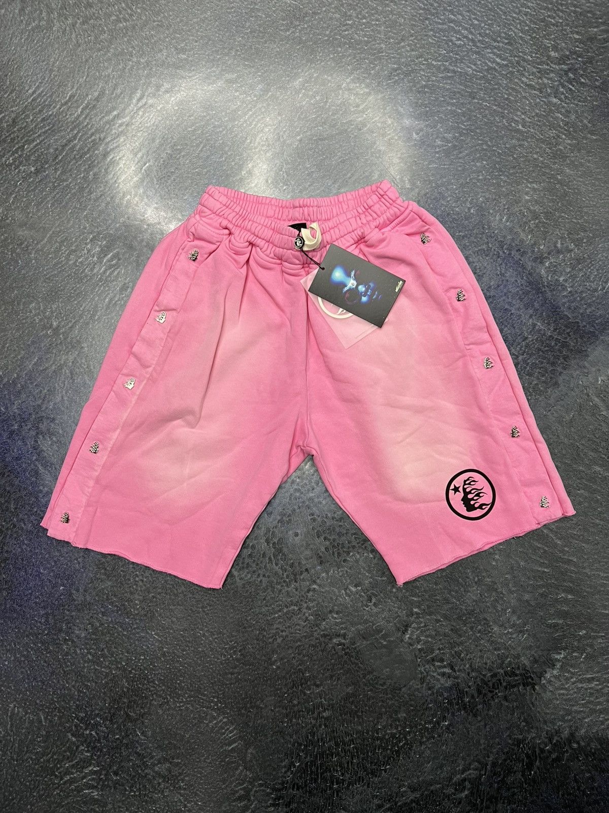 HELLSTAR Hellstar Pink Snap Shorts | Grailed