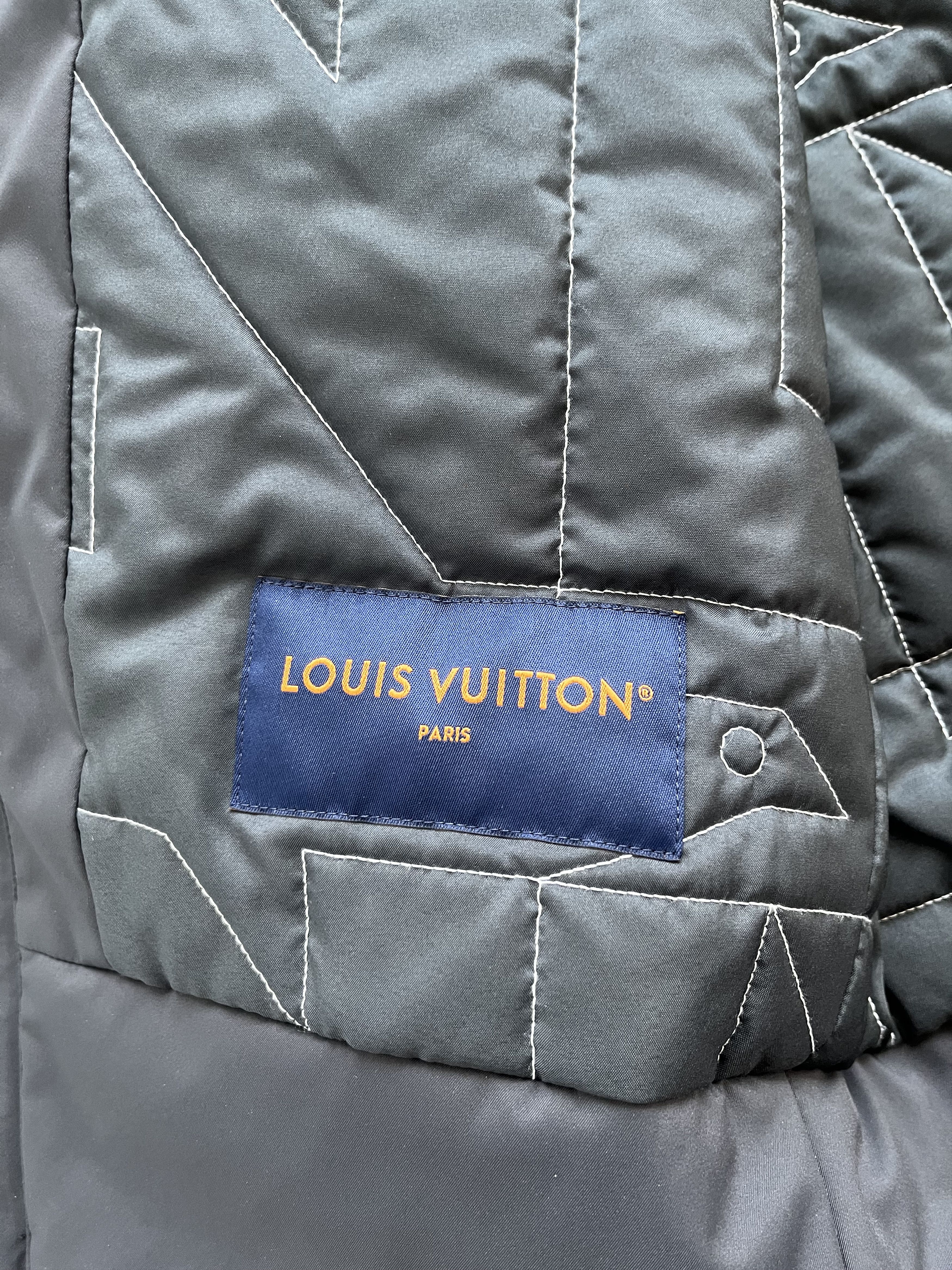 Louis Vuitton Bicolor Dove Houndstooth Hooded Padded Jacket Size US M / EU 48-50 / 2 - 10 Thumbnail
