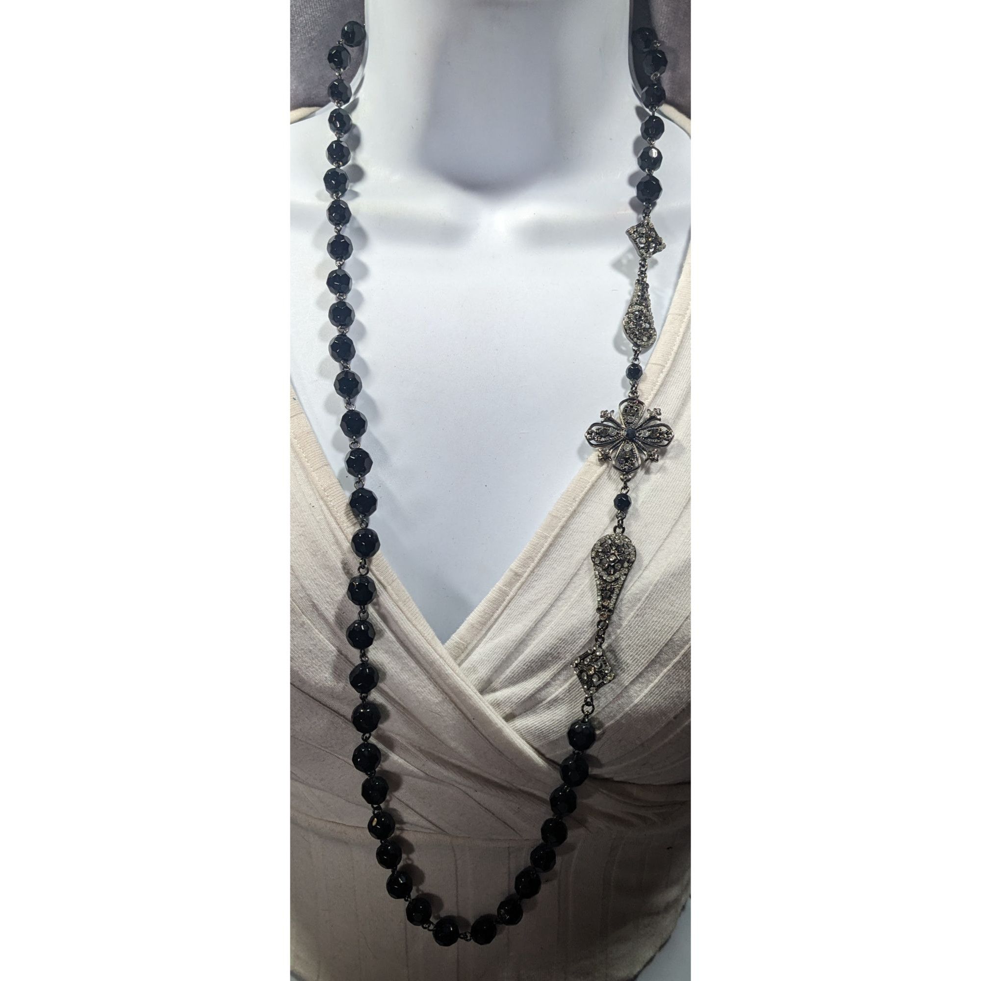 Other Glam Goth Floral Rhinestone Accented Black Beaded Opera Neck Size ONE SIZE - 2 Thumbnail