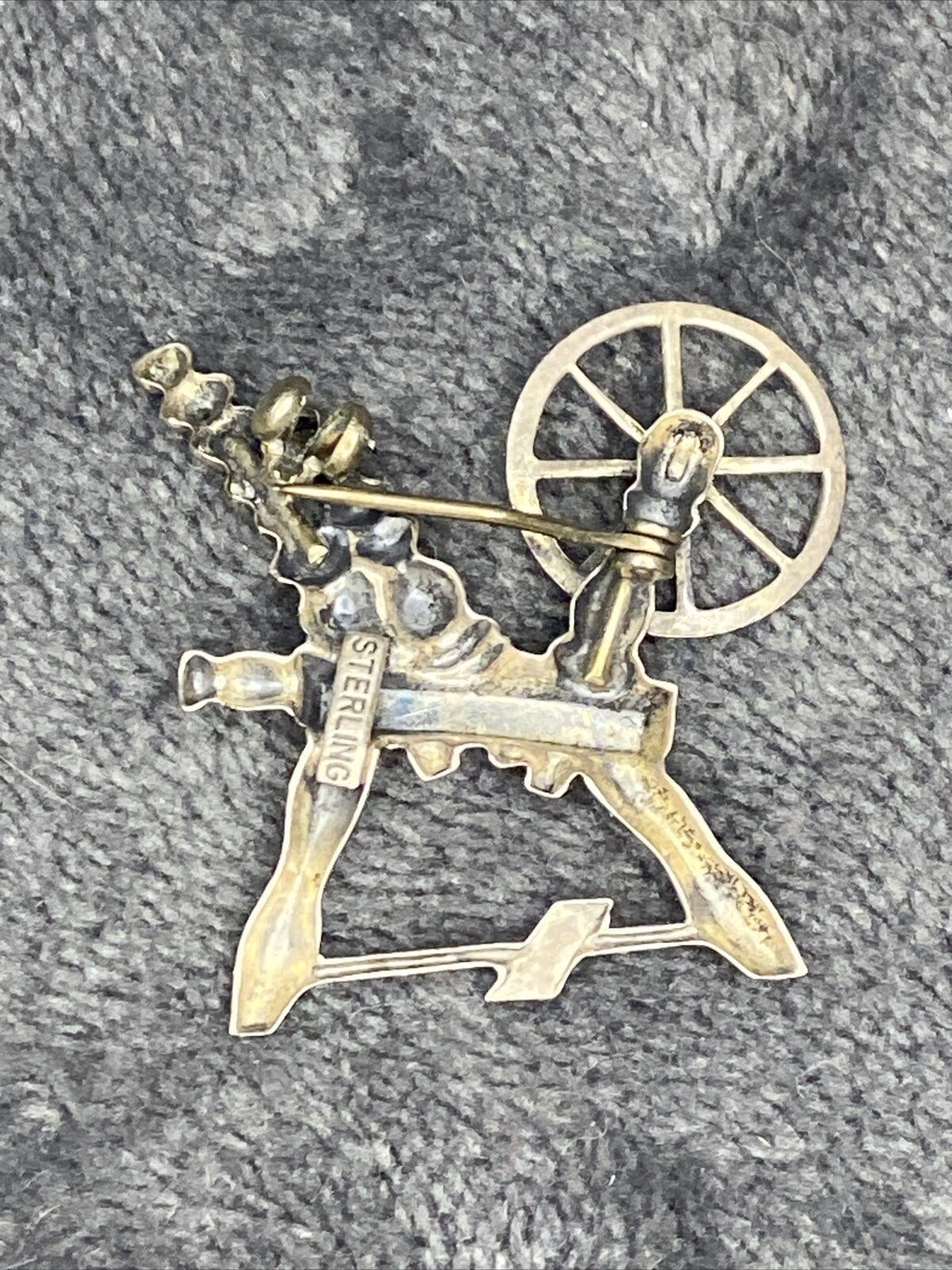Other Vintage Sterling Silver Traditional Fiber Spinning Wheel Pin Size ONE SIZE - 5 Thumbnail