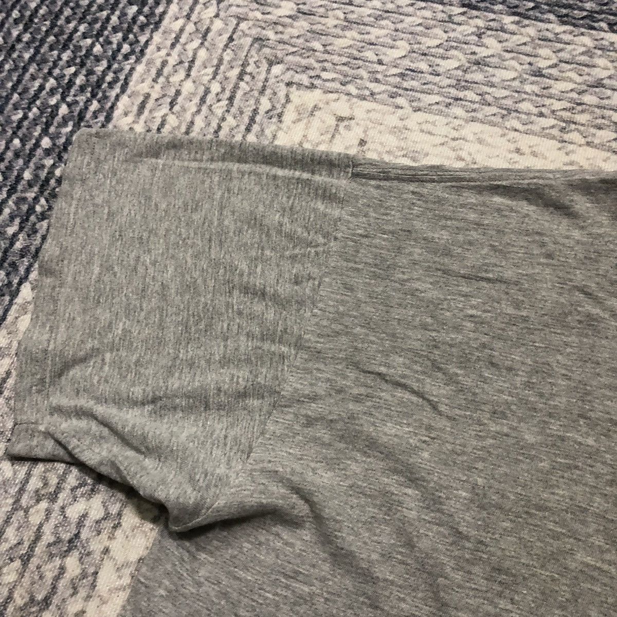 Nike Rare & Distressed Vintage Nike X Tiger Woods Grey Tees Size US L / EU 52-54 / 3 - 5 Thumbnail