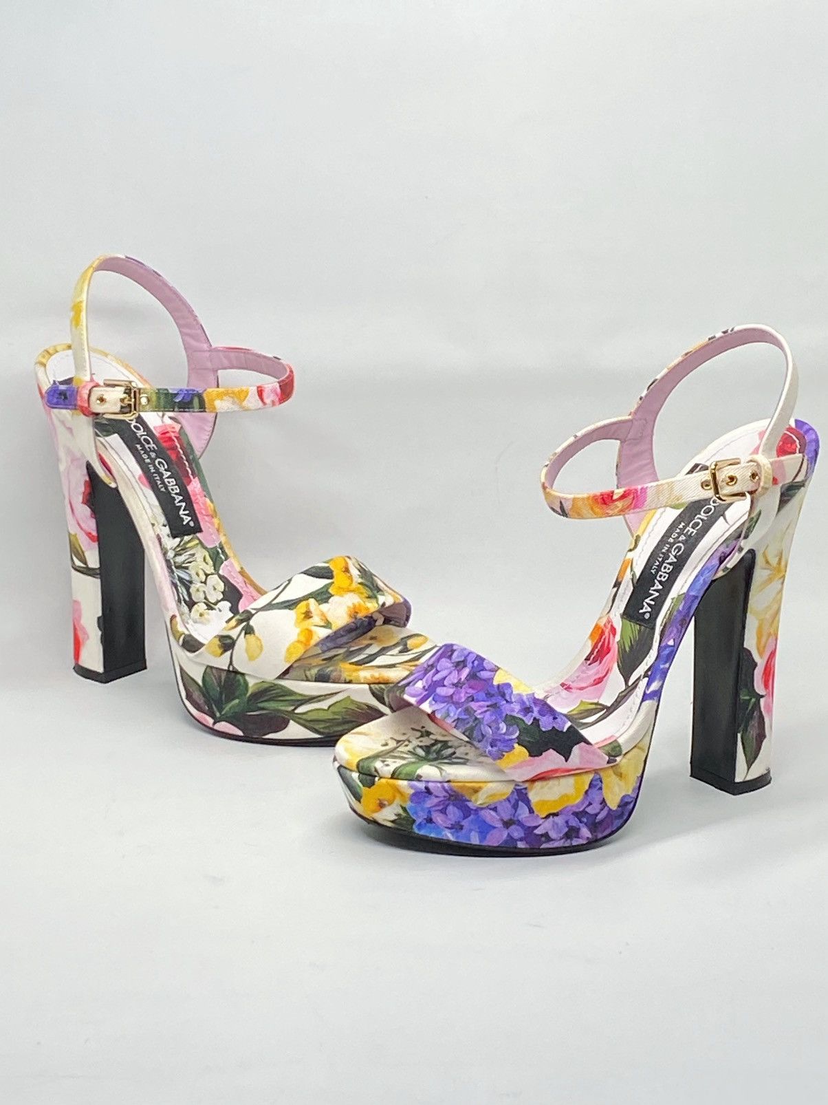 Dolce & Gabbana Dolce & Gabbana floral gabardine platform sandals size 38 Size US 8 / IT 38 - 9 Thumbnail