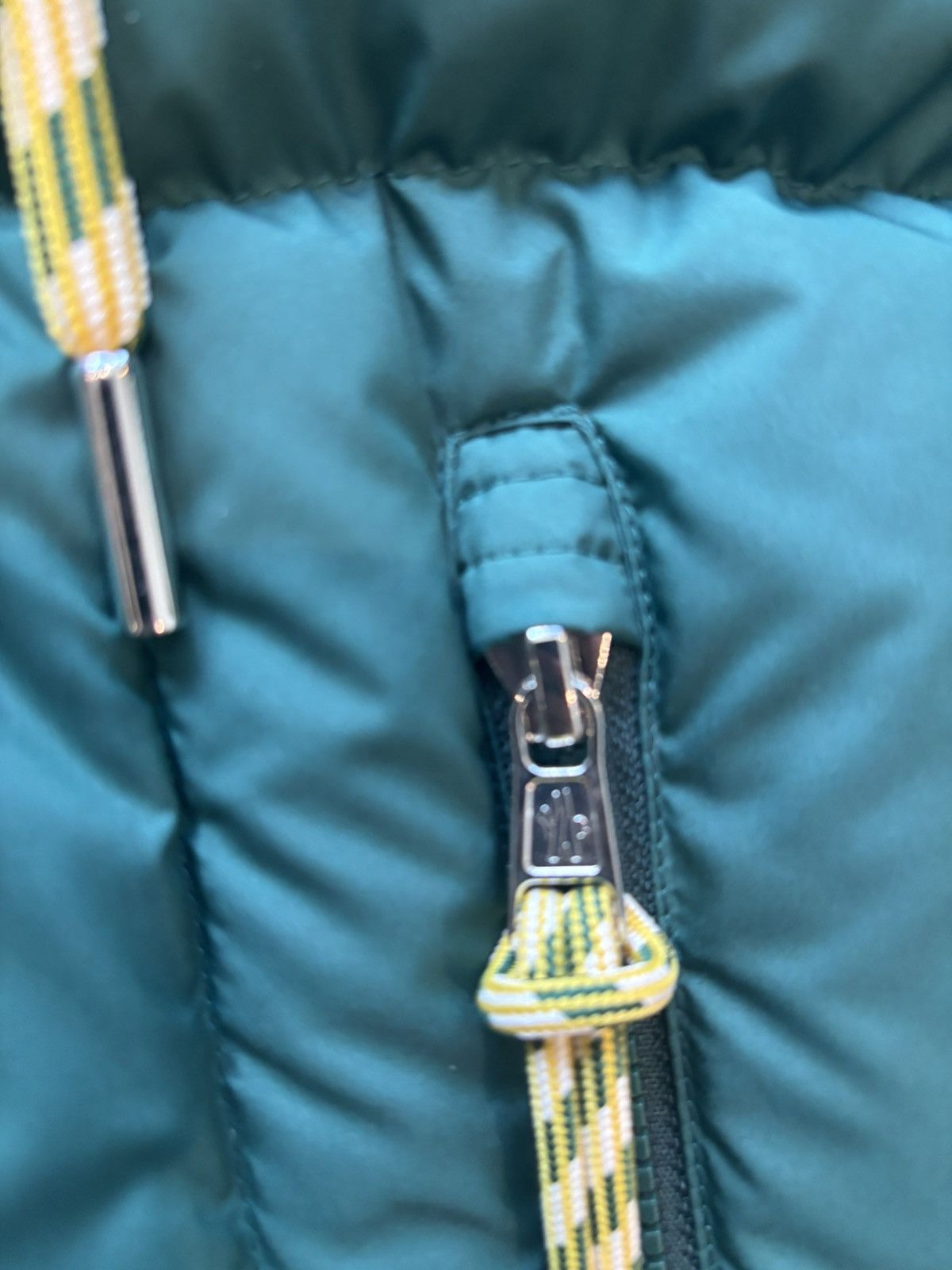 Moncler MONCLER MARIVELES GIUBBOTTO DOWN JACKET (GREEN) Size US L / EU 52-54 / 3 - 7 Thumbnail