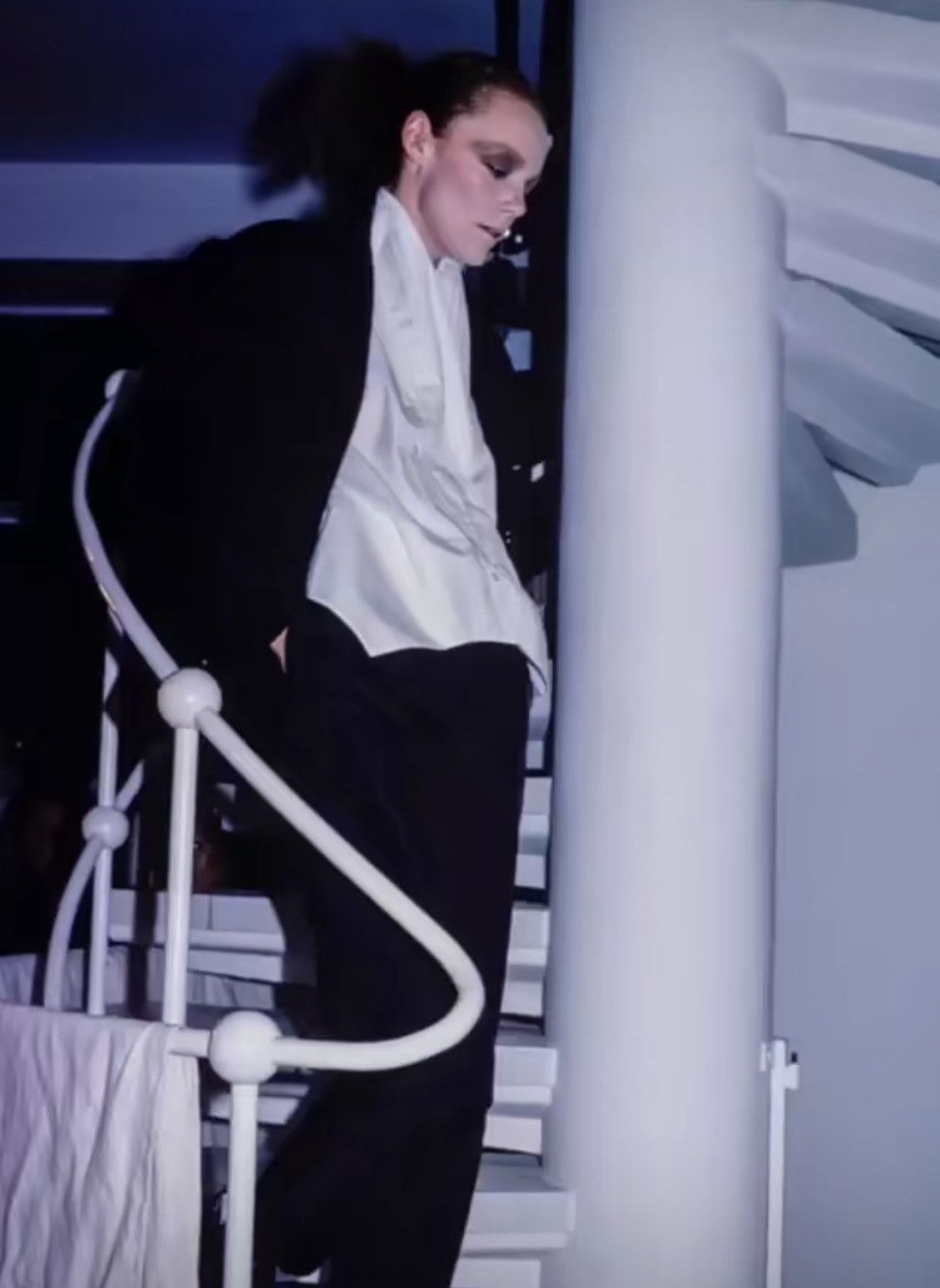 Yohji Yamamoto [Grail]1981AW Yohji Yamamoto Femme Paris Debut Coat Size US M / EU 48-50 / 2 - 4 Thumbnail