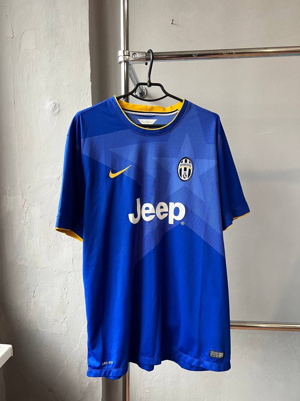 Nike 2015/15 JUVENTUS FC HOME SOCCER JERSEY FOOTBALL SHIRT SZ XXL Size US XXL / EU 58 / 5 - 2 Thumbnail
