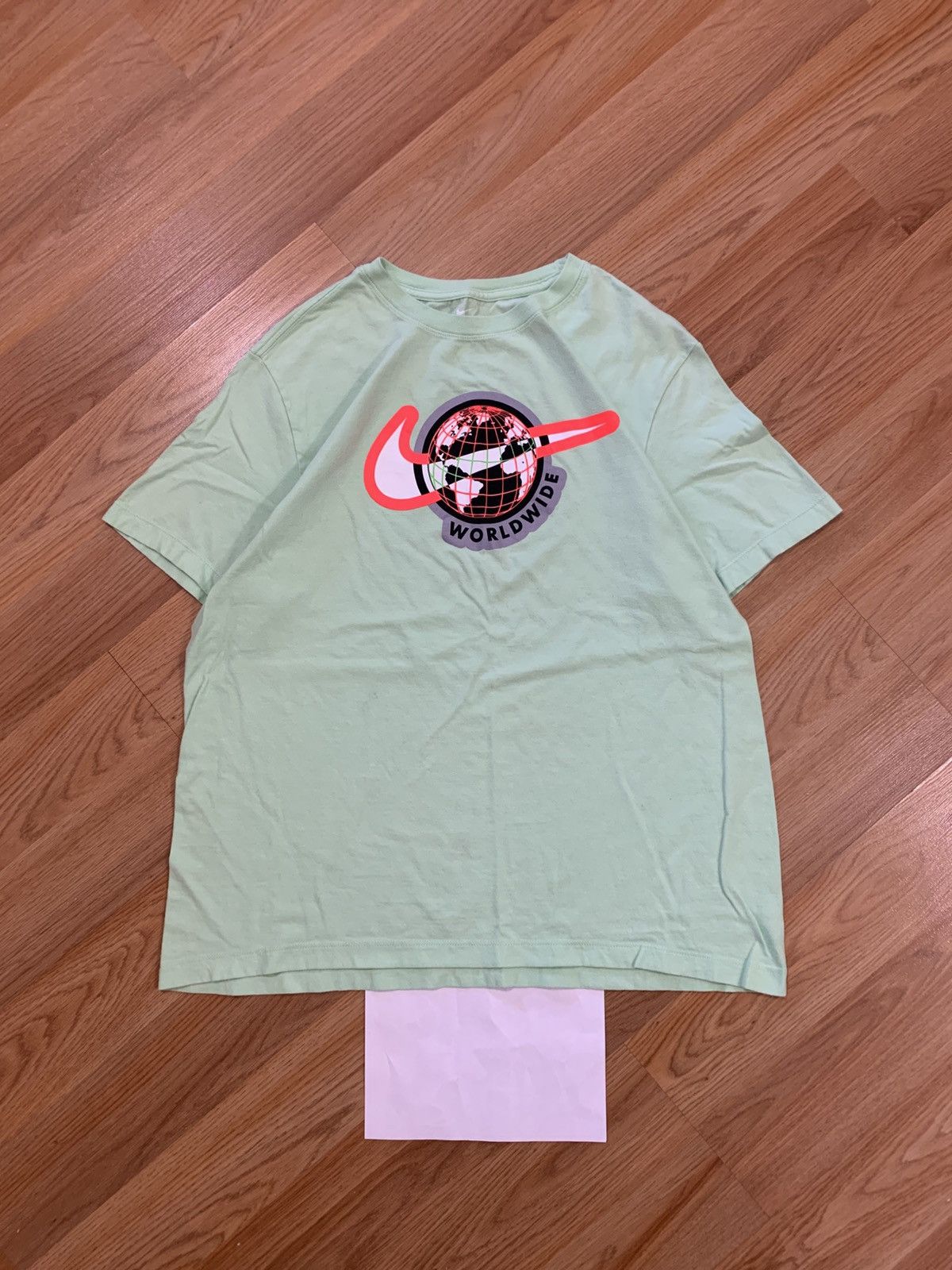 Nike Sz L- Nike Worldwide Tee Size US L / EU 52-54 / 3 - 1 Thumbnail