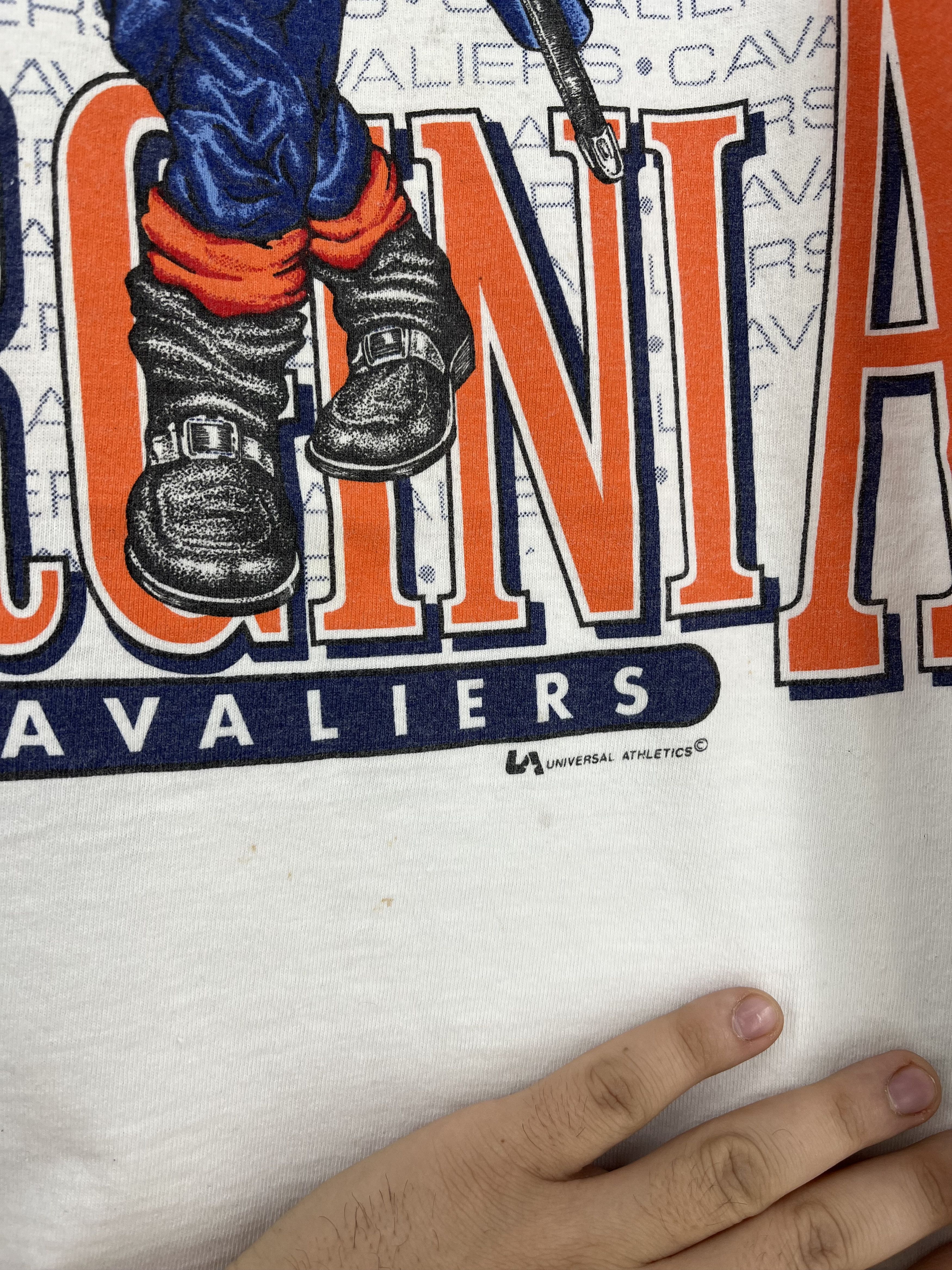 Vintage Vintage 90s UVA Cavaliers Single Stitch T-Shirt Size US M / EU 48-50 / 2 - 9 Thumbnail