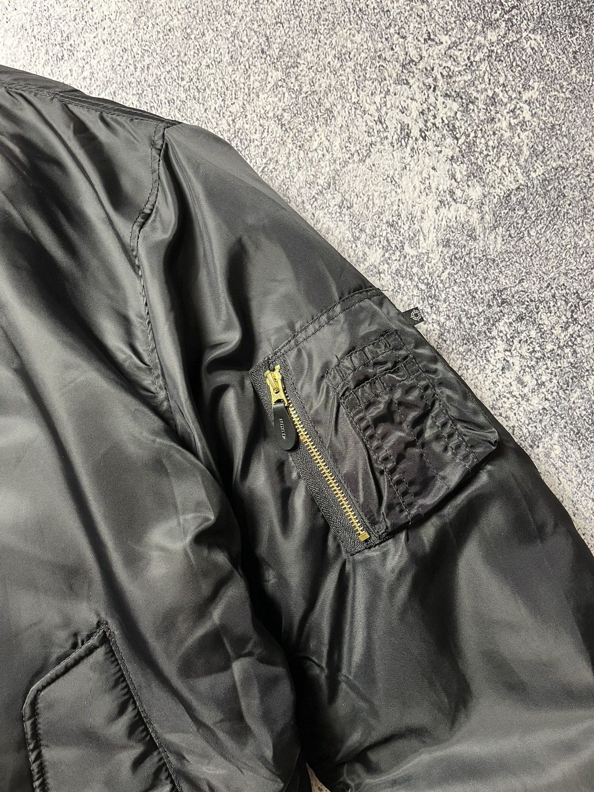 Vintage Vintage Black Reversible Bomber Jacket MA1 Size US XL / EU 56 / 4 - 10 Thumbnail