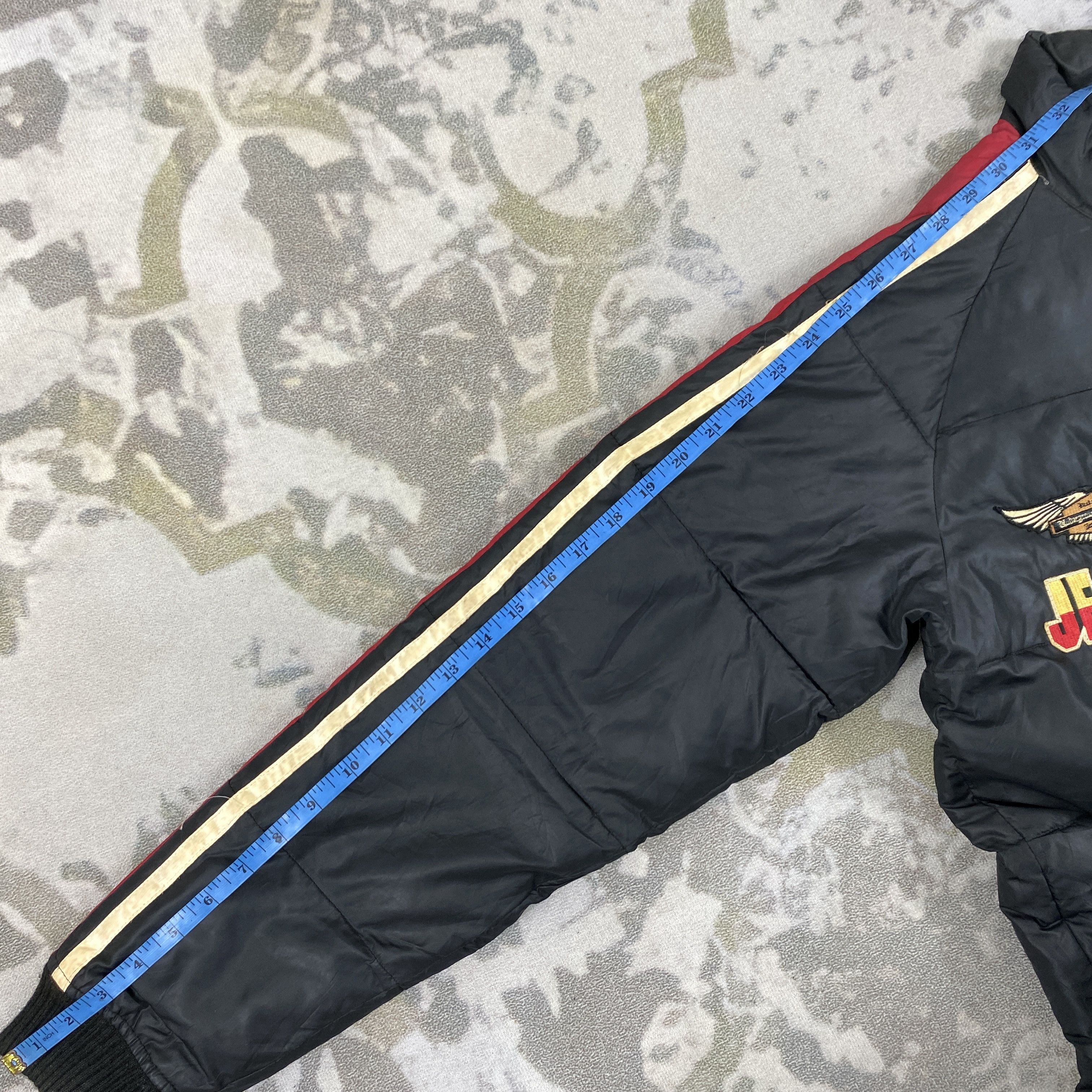If Six Was Nine Vintage Jesus & Darkness Puffer Jacket - J335 Size US M / EU 48-50 / 2 - 6 Thumbnail