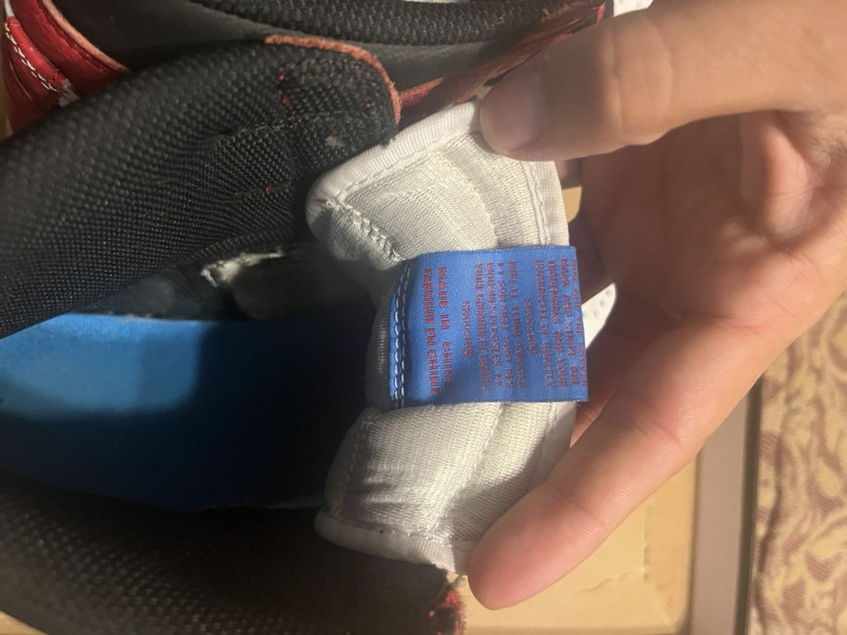 Nike Jordan 1 Retro High Spider man Origin Story Size US 11 / EU 44 - 11 Thumbnail