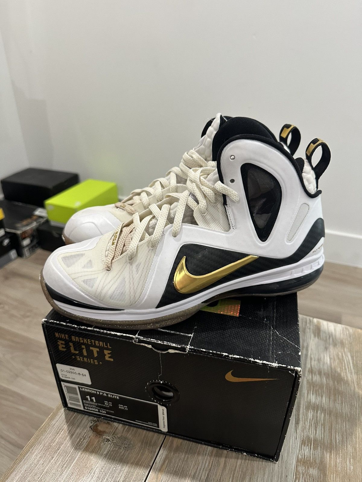 Nike Lebron 9 Elite White Home Size 11 DS Size US 11 / EU 44 - 1 Thumbnail