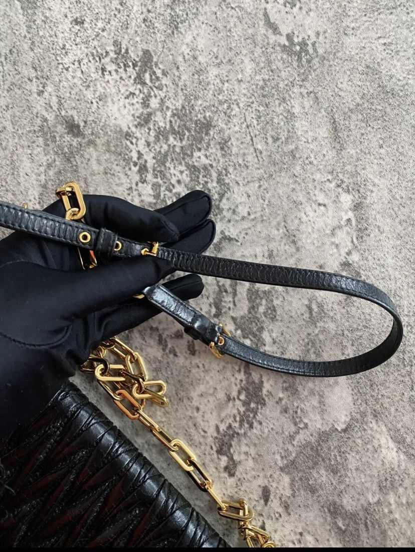 Miu Miu Matelasse wallet on chain Size ONE SIZE - 7 Thumbnail