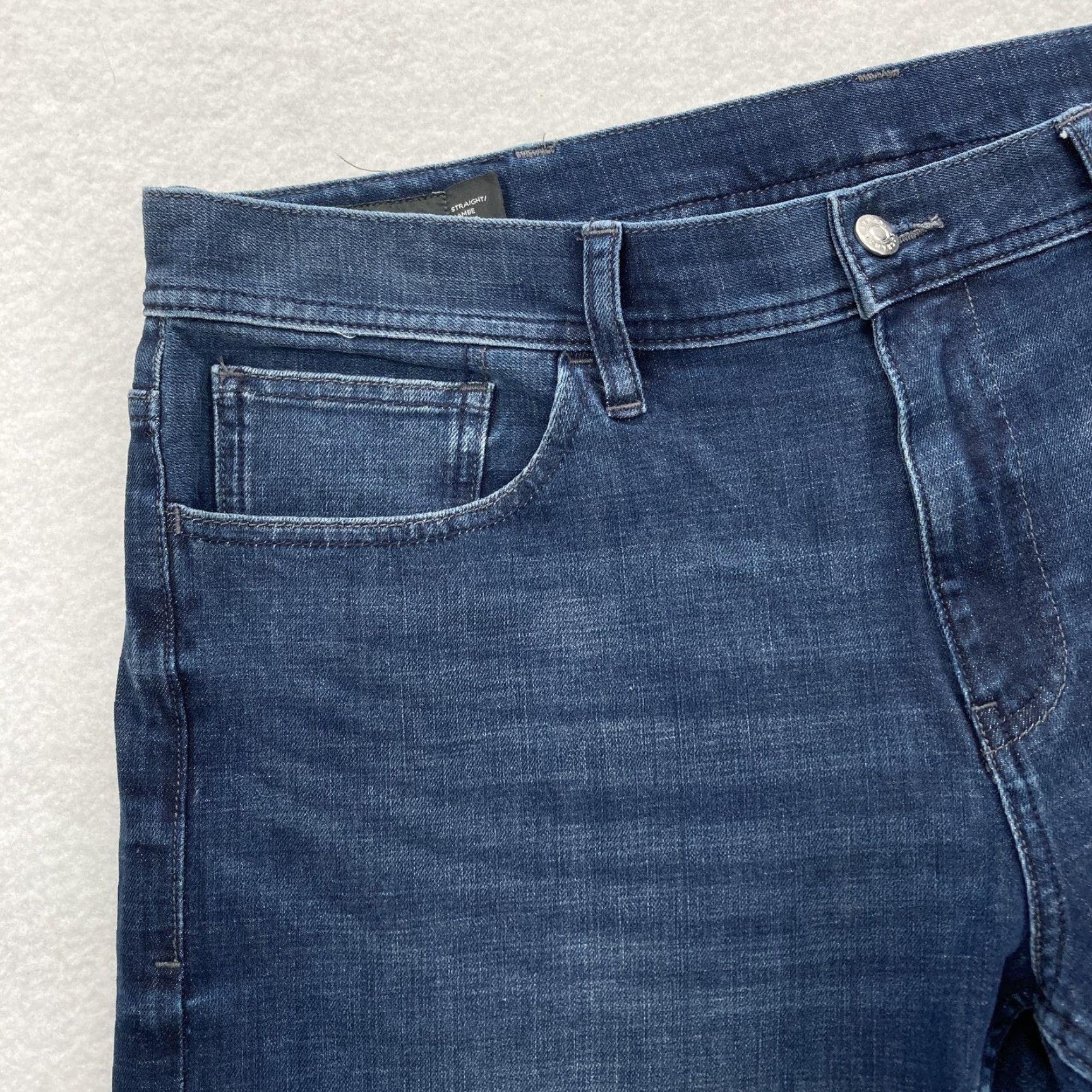Armani Exchange Armani Exchange Jeans Mens 38 S/C Straight Fit Blue Denim Stretch Modern Classic Jeans Shirt? Size US 38 / EU 54 - 3 Thumbnail
