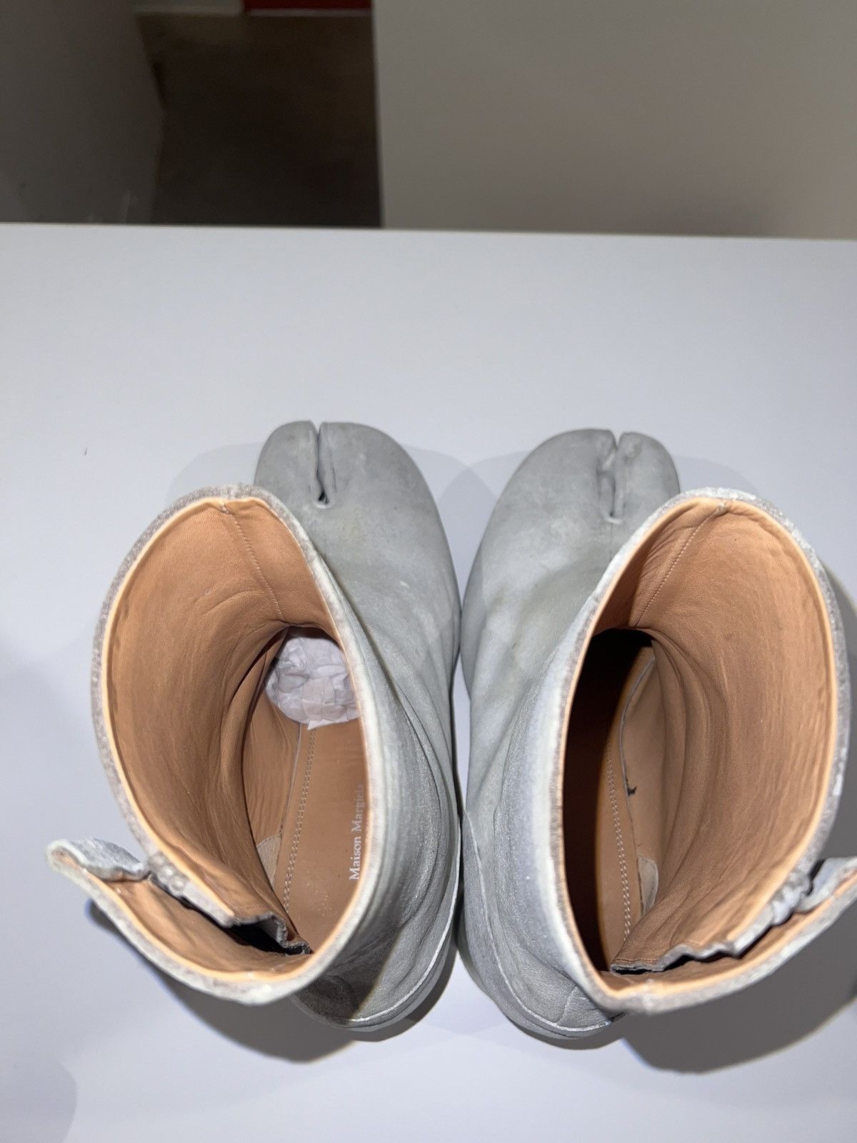 Maison Margiela Maison Margiela rare concrete painted tabi boots Size US 12 / EU 45 - 9 Thumbnail