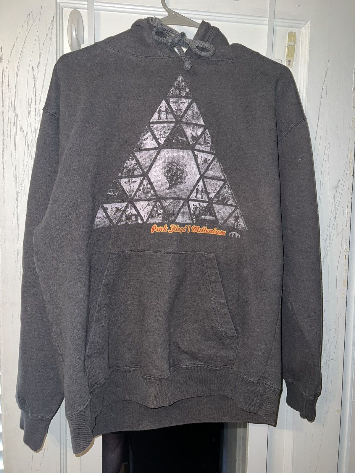 Pink Floyd 2006 Pink Floyd Millenium hoodie Size US M / EU 48-50 / 2 - 1 Thumbnail