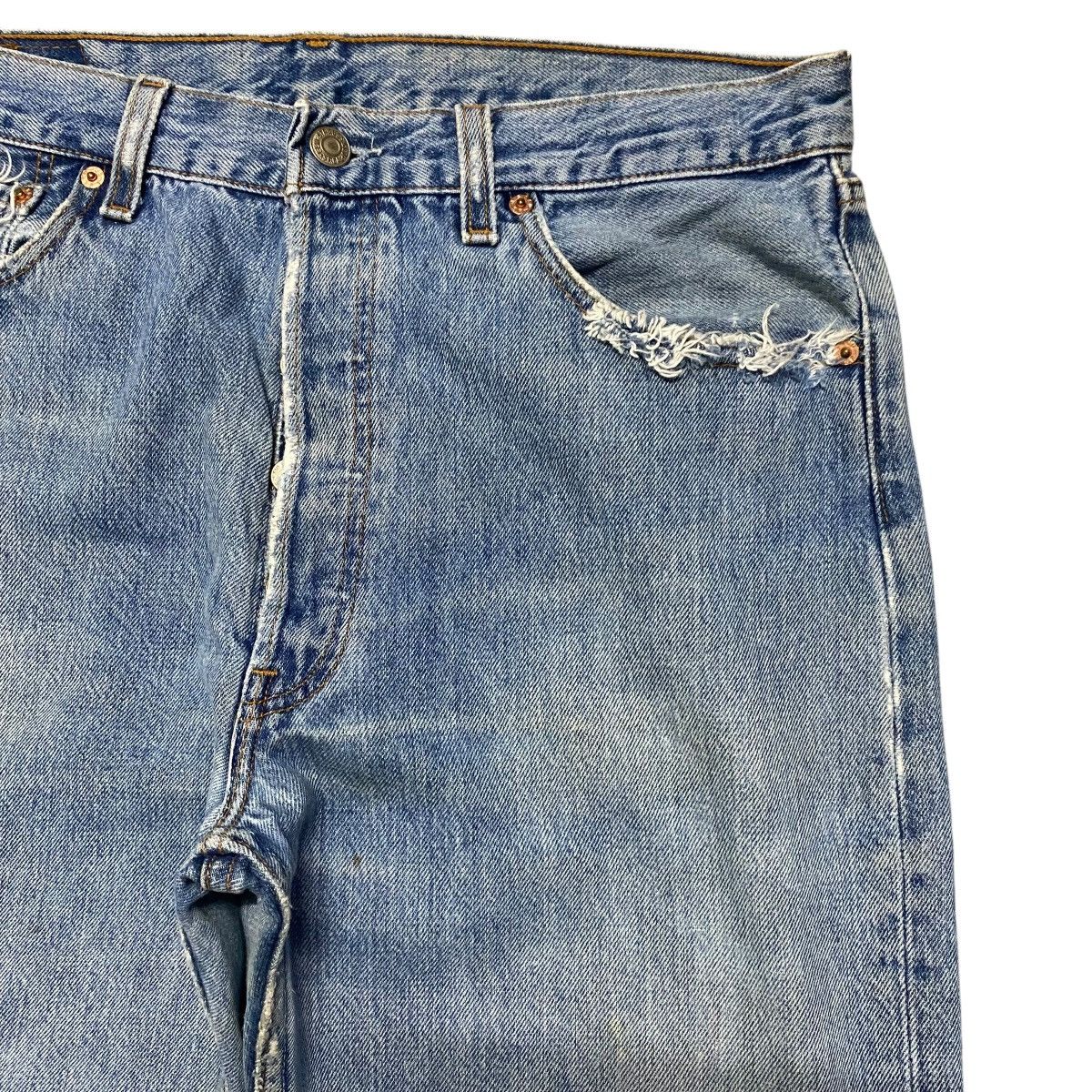 Levi's Vintage Levi's 501 Distressed Jeans Size US 33 - 5 Thumbnail