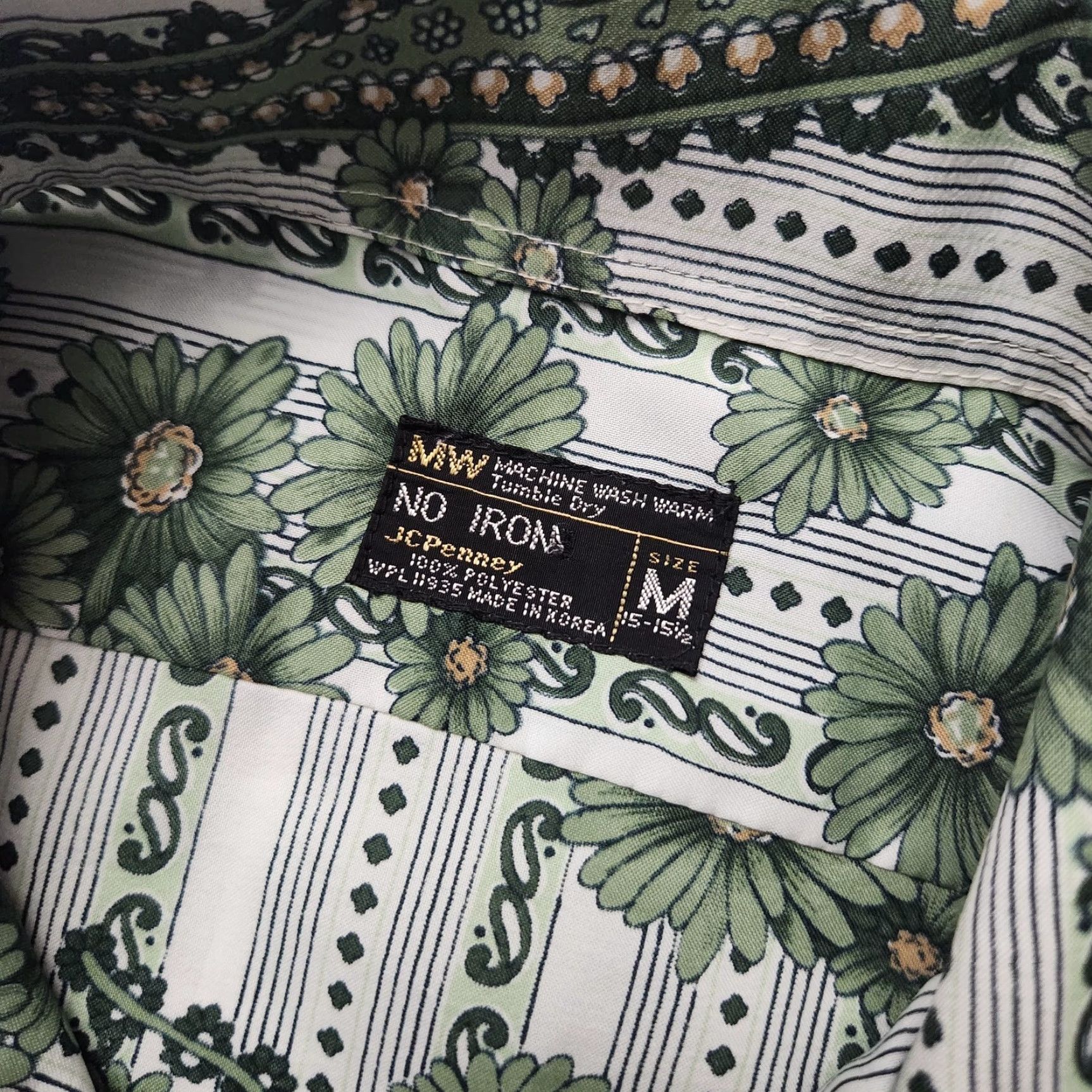 Vintage VINTAGE JC Penney Green Floral Polyester Shirt 70s 15 -15.5 M Men Button-Up Short Sleeve Collared 100 Polyester Lightweight Size US M / EU 48-50 / 2 - 6 Thumbnail