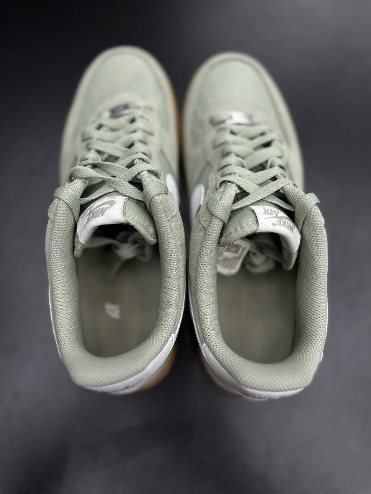 Nike Nike Air Force 1 Low '07 LV8 Jade Horizon FQ8714-300 (11) Size US 11 / EU 44 - 10 Thumbnail