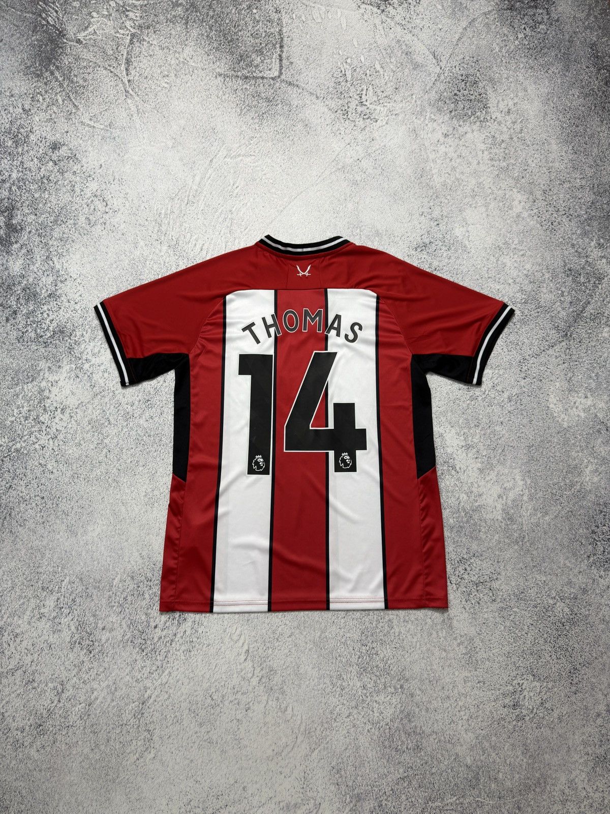 Errea Errea Sheffield United 2023/24 #14 Thomas Soccer Jersey Size US M / EU 48-50 / 2 - 1 Thumbnail