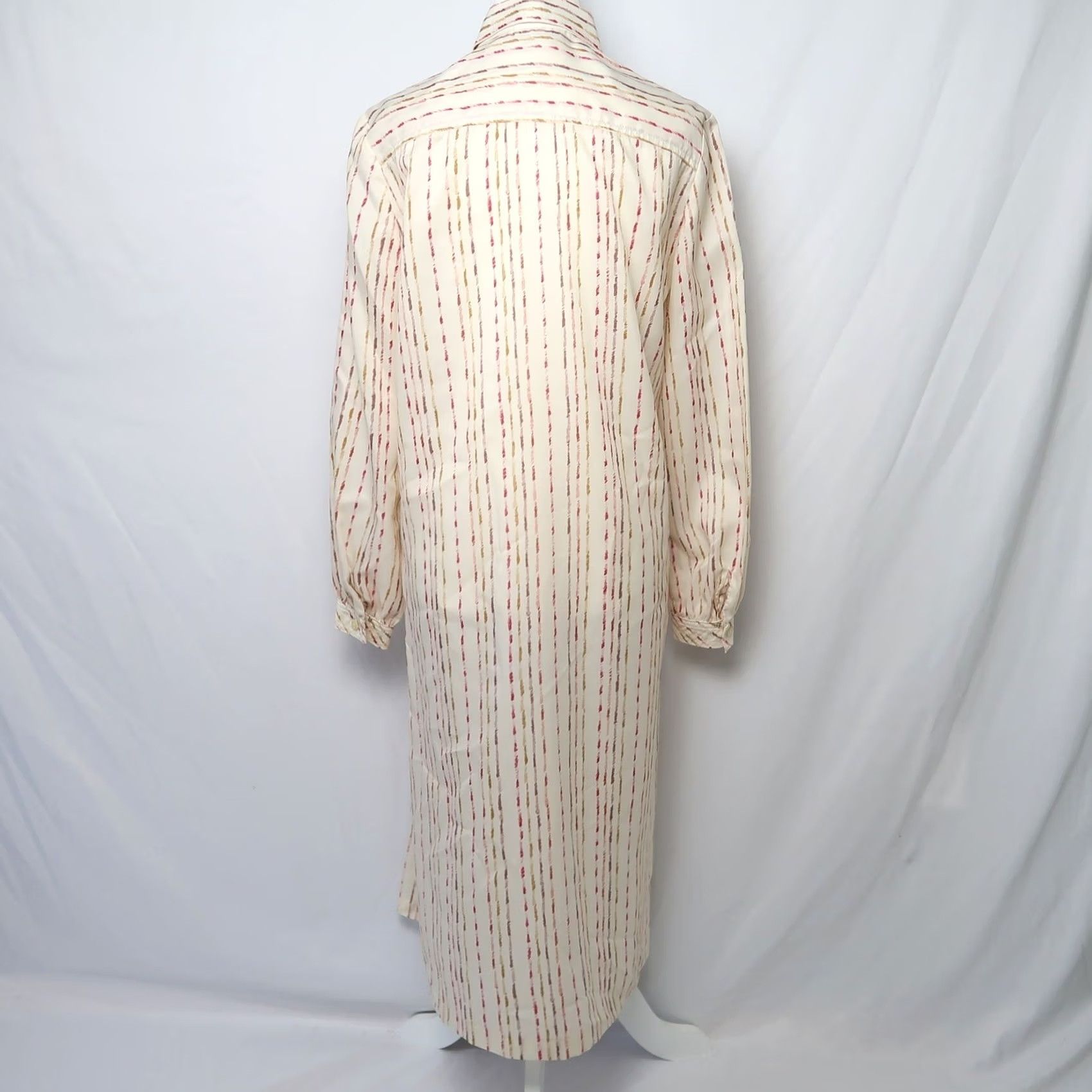 Vintage VINTAGE Schrader Sport cream red stripe Midi Shirt Dress 10 Womens 80s Secretary/Geek - Wear to Work Size L / US 10 / IT 46 - 4 Thumbnail
