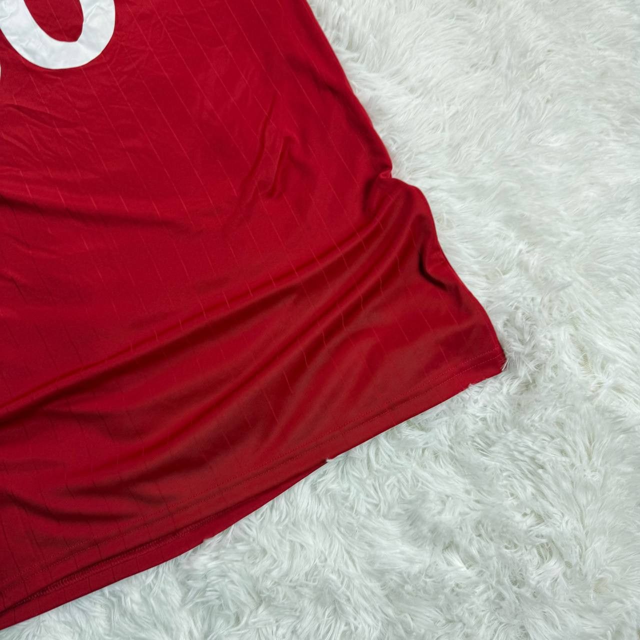 Adidas 💢Adidas Manchester United Jersey 2022 Size US M / EU 48-50 / 2 - 15 Thumbnail