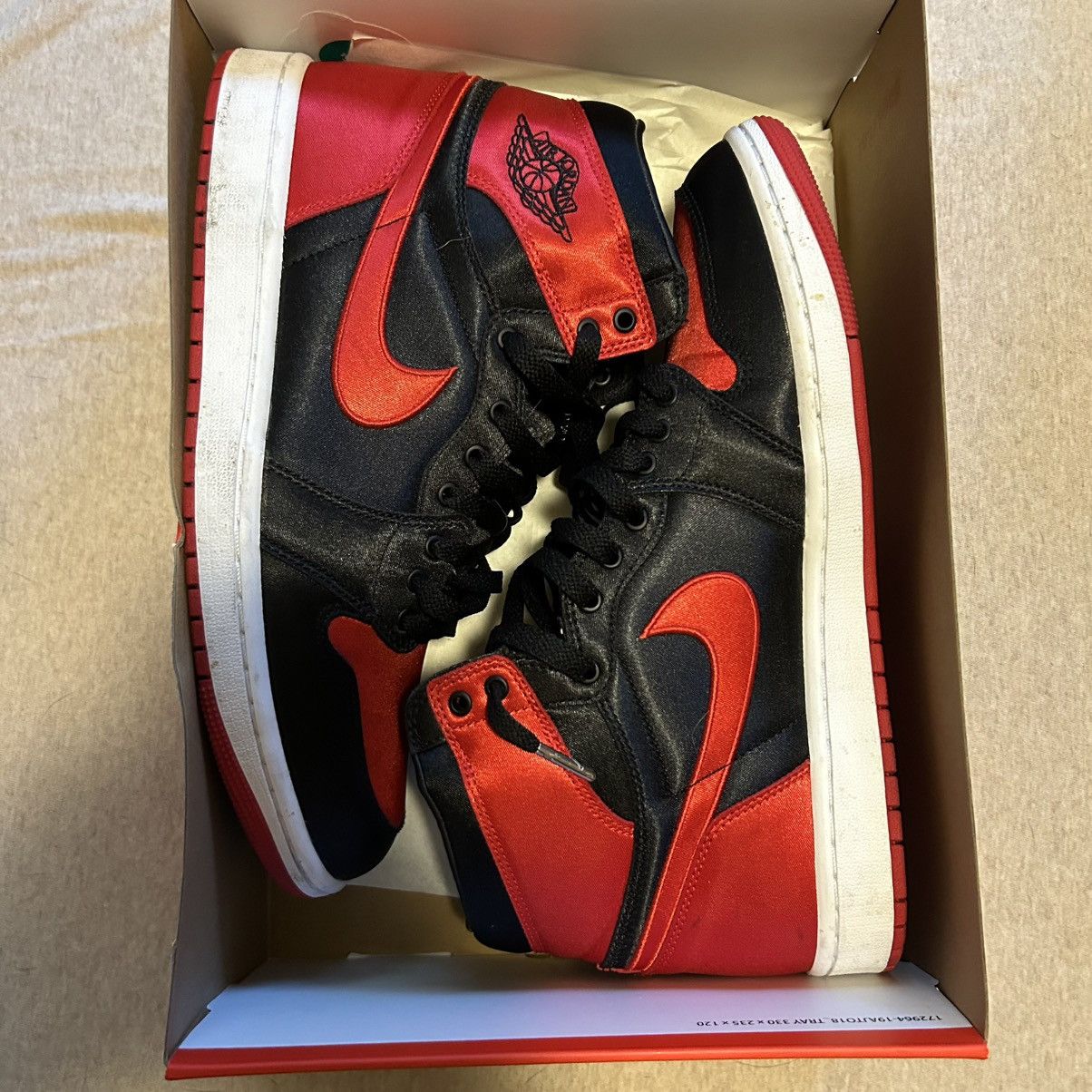 Jordan Brand Jordan 1 Retro High Satin Bred Size US 11.5 / IT 41.5 - 2 Thumbnail
