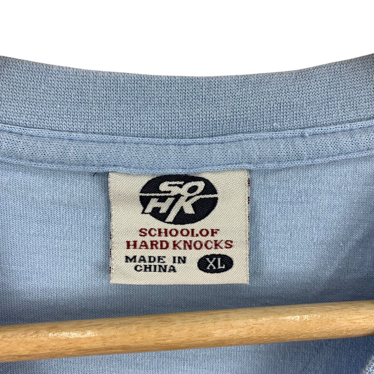 Japanese Brand × Vintage Vintage SCHOOL OF HARD KNOCK small logo hip hop design tee Size US XL / EU 56 / 4 - 3 Thumbnail