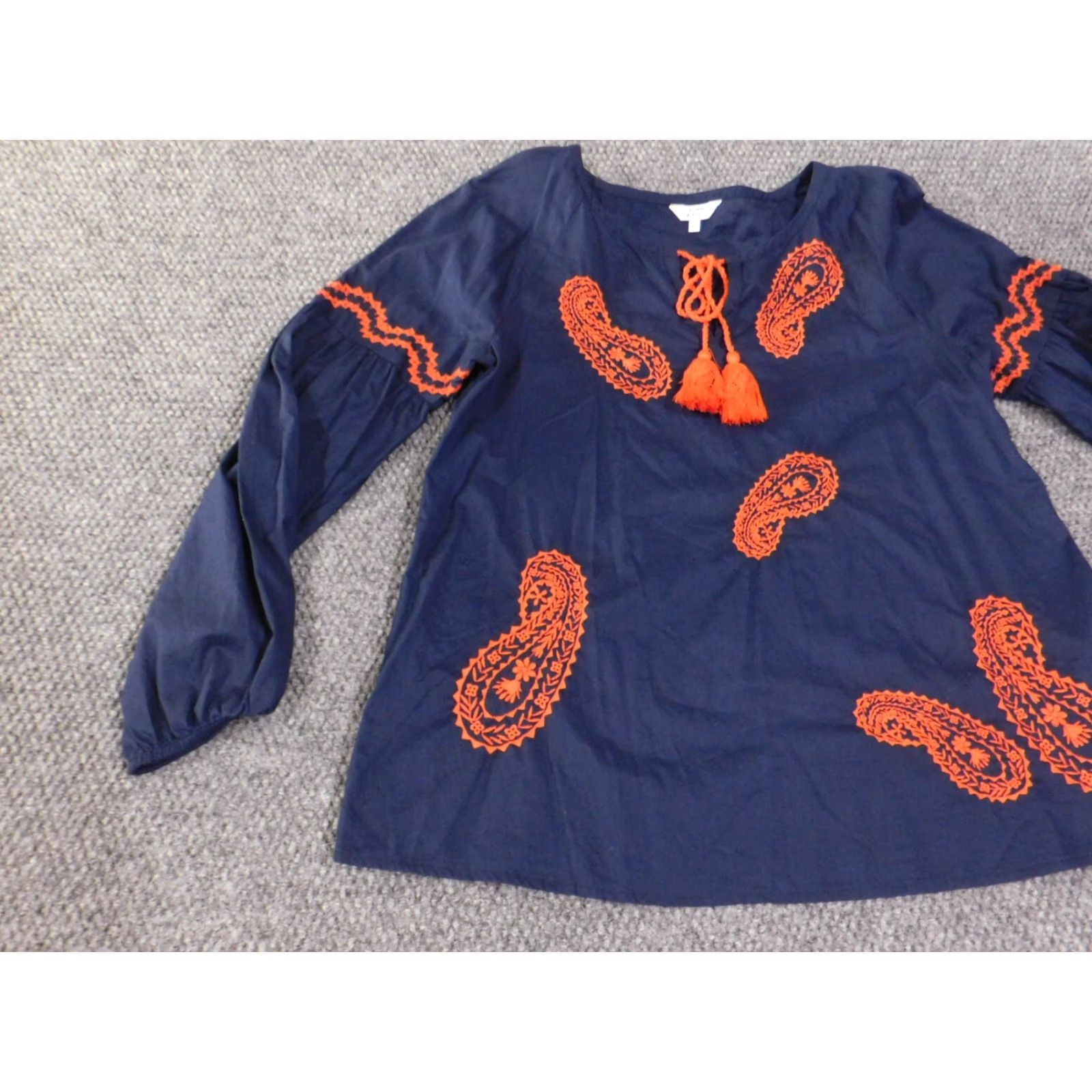 Vintage Crown & Ivy Blouse Shirt Womens Small Blue Geometric Embroidered Round Neck Cotton Polyester Rayon Casual Button Up Size S / US 4 / IT 40 - 3 Thumbnail