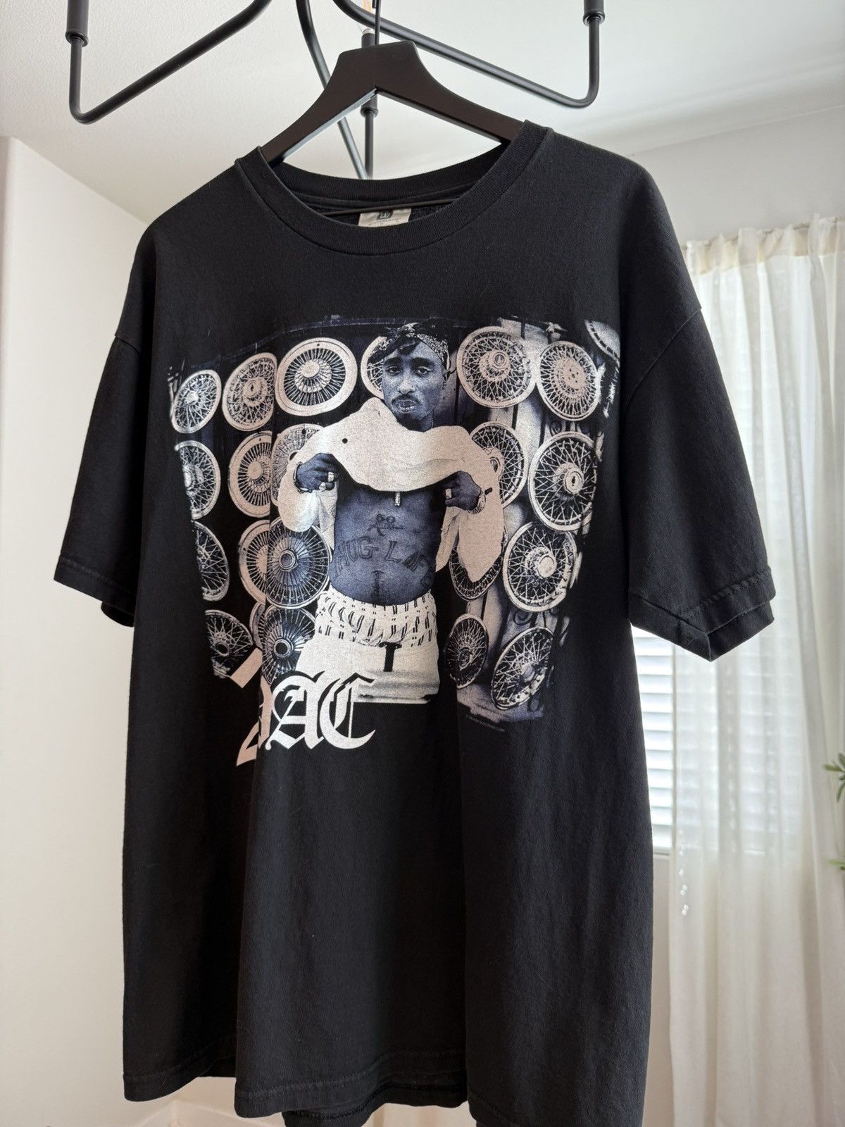 Vintage Tupac 90s vintage tee Size US XL / EU 56 / 4 - 1 Thumbnail