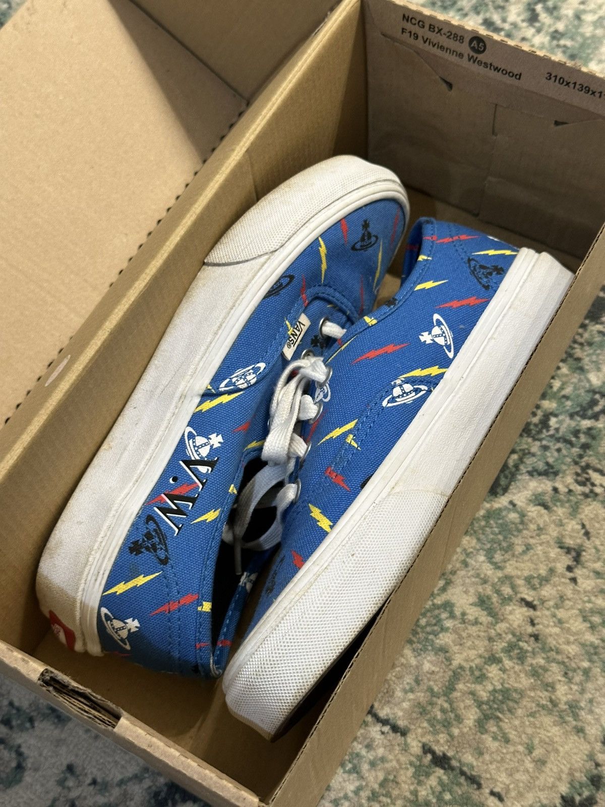 Vans × Vivienne Westwood SS19 Vivienne Westwood x Vans Authentic (3.5uk) Size US 6 / IT 36 - 16 Thumbnail