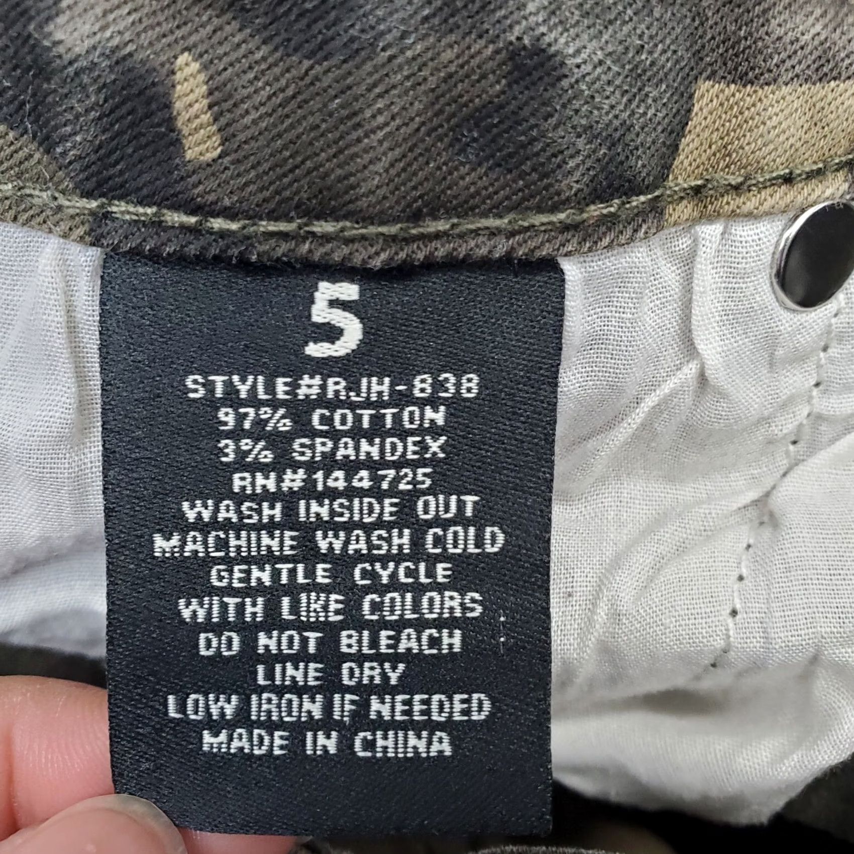 Vintage American Bazi Skinny Jeans Womens 5 Multi Camo Cotton Distressed 5-Pocket Design Jeans Size 27" / US 4 / IT 40 - 7 Thumbnail