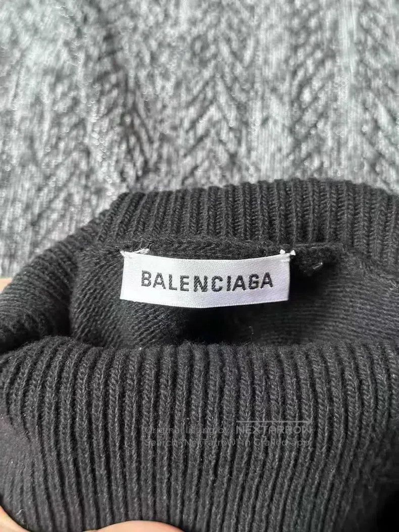 Balenciaga Balenciaga High-Neck BB Cashmere Sweater Size XS / US 0-2 / IT 36-38 - 3 Thumbnail