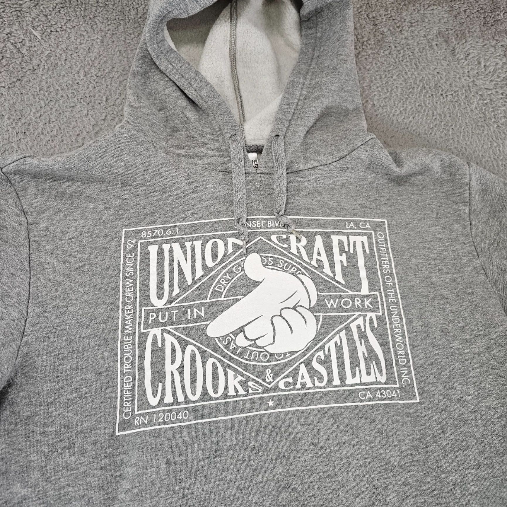 Crooks & Castles VINTAGE Crooks & Castles Hoodie Mens Large Grey Jumper Air Gun Put In Work Logo Graphic Size US L / EU 52-54 / 3 - 2 Thumbnail