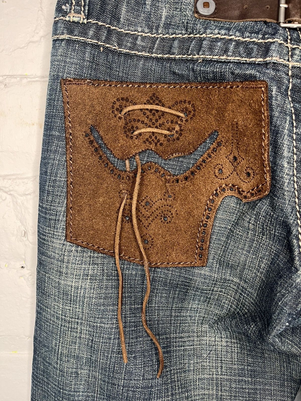 Marithe + Francois Girbaud Y2K Marithé Francois Girbaud Western Suede Detail Denim Size 24" / US 00 / IT 34 - 4 Thumbnail