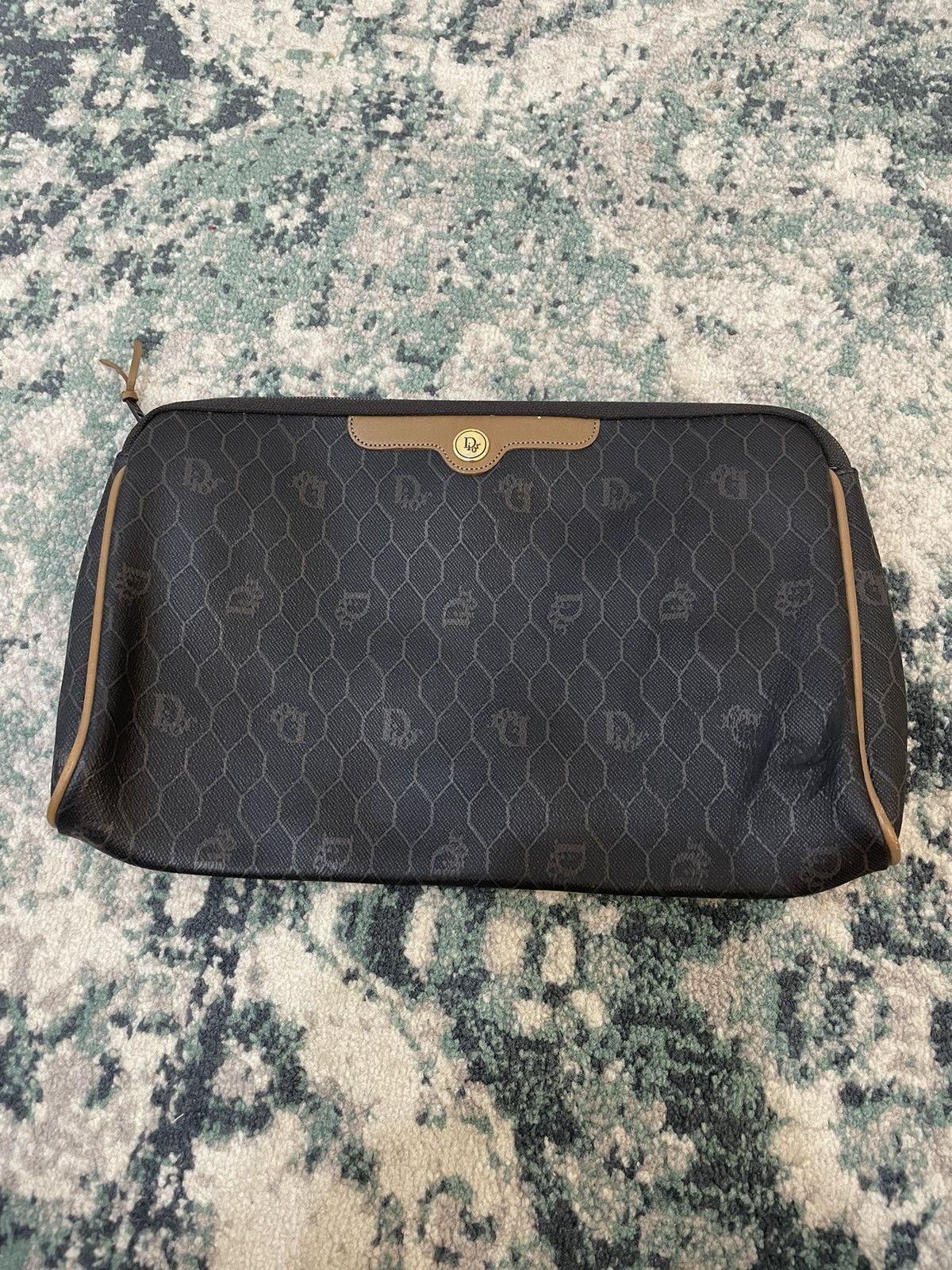 Dior 1990 - Dior Honey Comb Monogram Leather Clutch Bag Size ONE SIZE - 1 Thumbnail