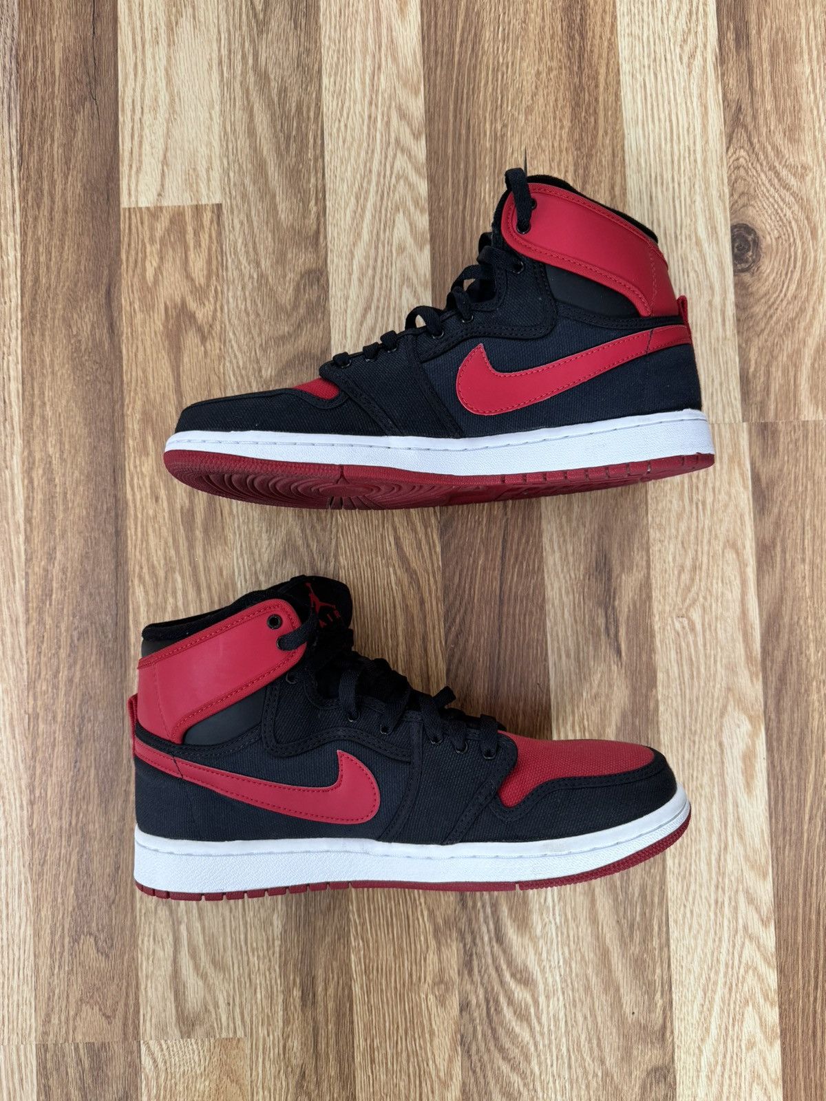 Jordan Brand Air Jordan 1 bred hi retro KO sz9.5 Size US 9.5 / EU 42-43 - 4 Thumbnail