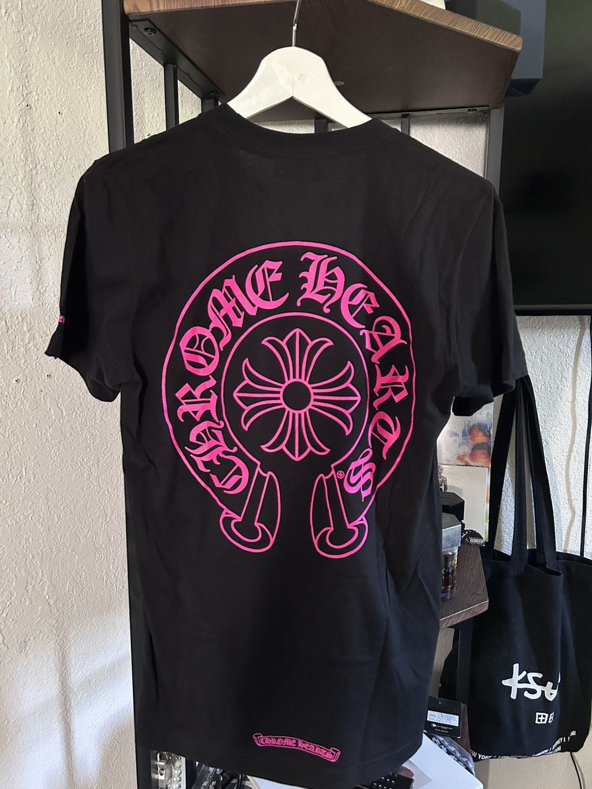 Chrome Hearts Pink Horseshoe | Grailed