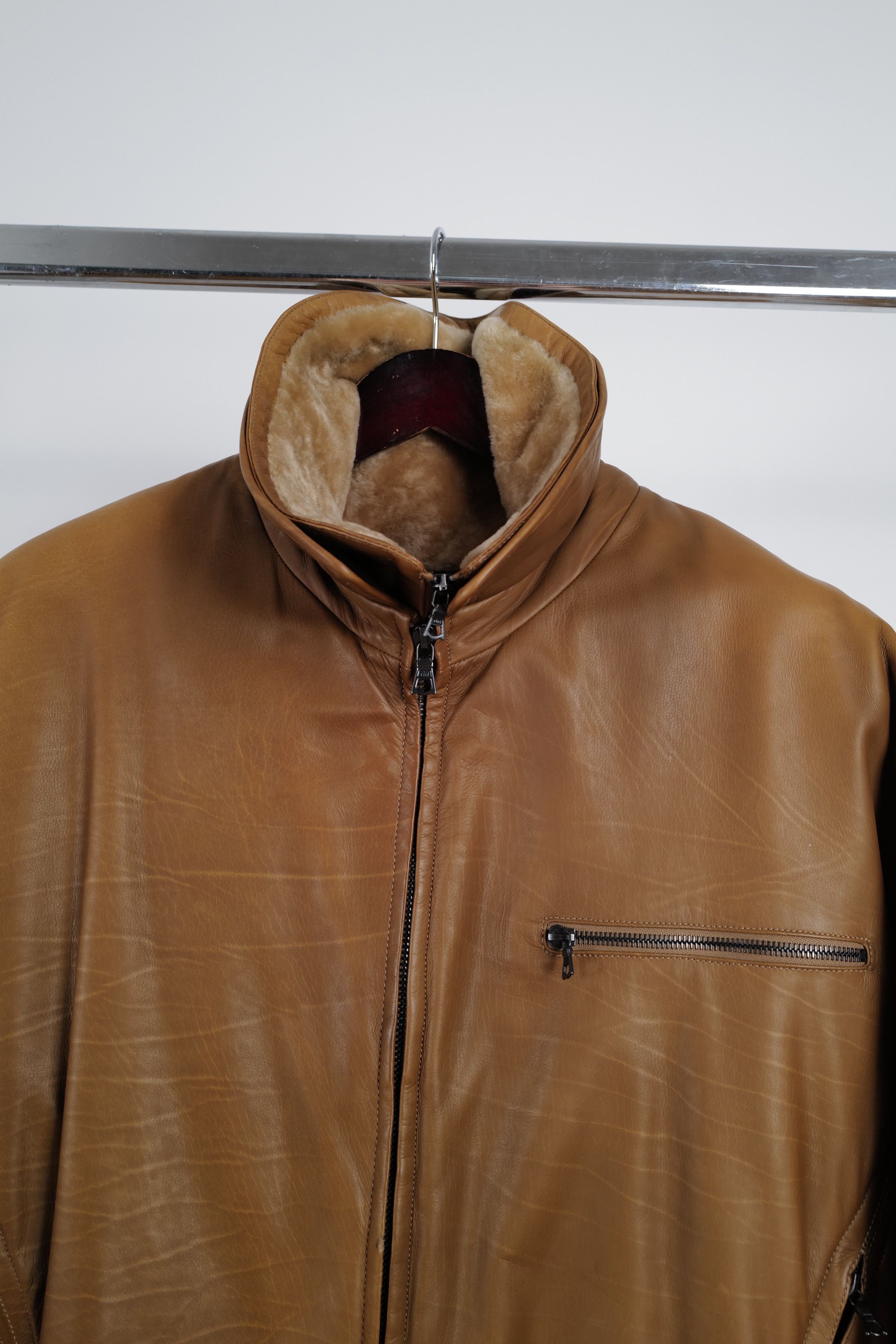 Kiton KITON LEATHER JACKET Size US XL / EU 56 / 4 - 4 Thumbnail