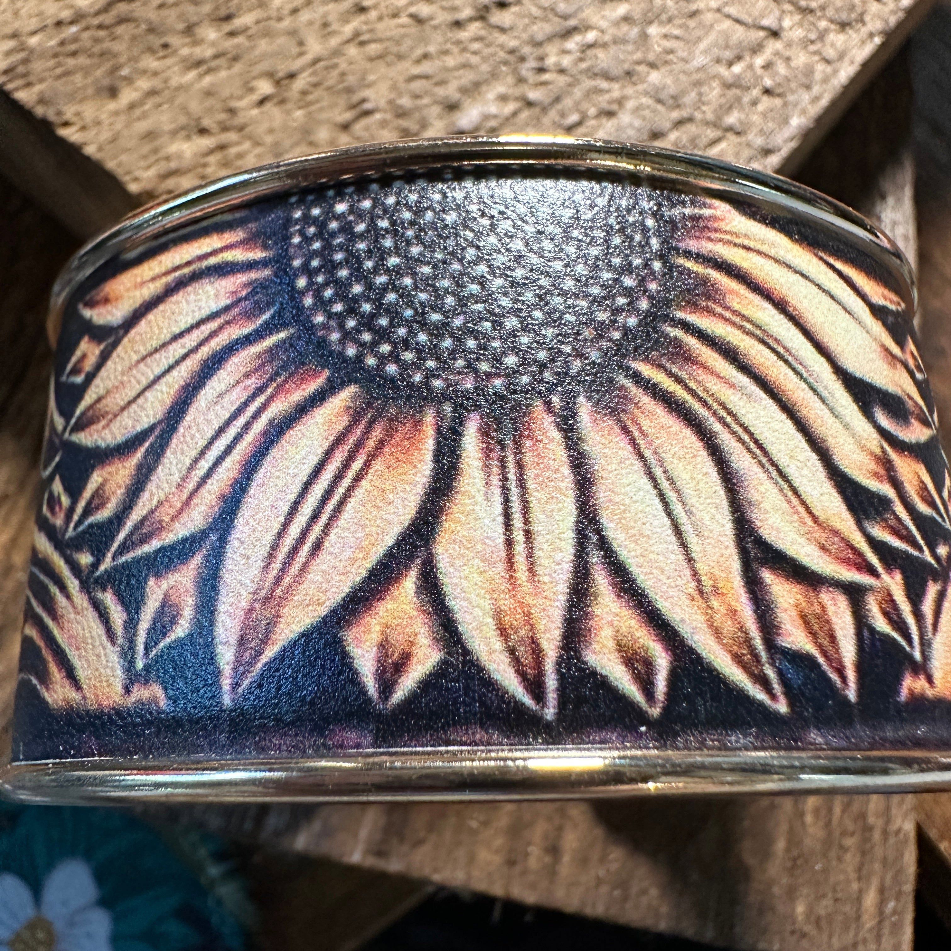 Other Boho Western Retro Sunflower Wide Cuff Bangle Bracelet, Flor Size ONE SIZE - 4 Thumbnail