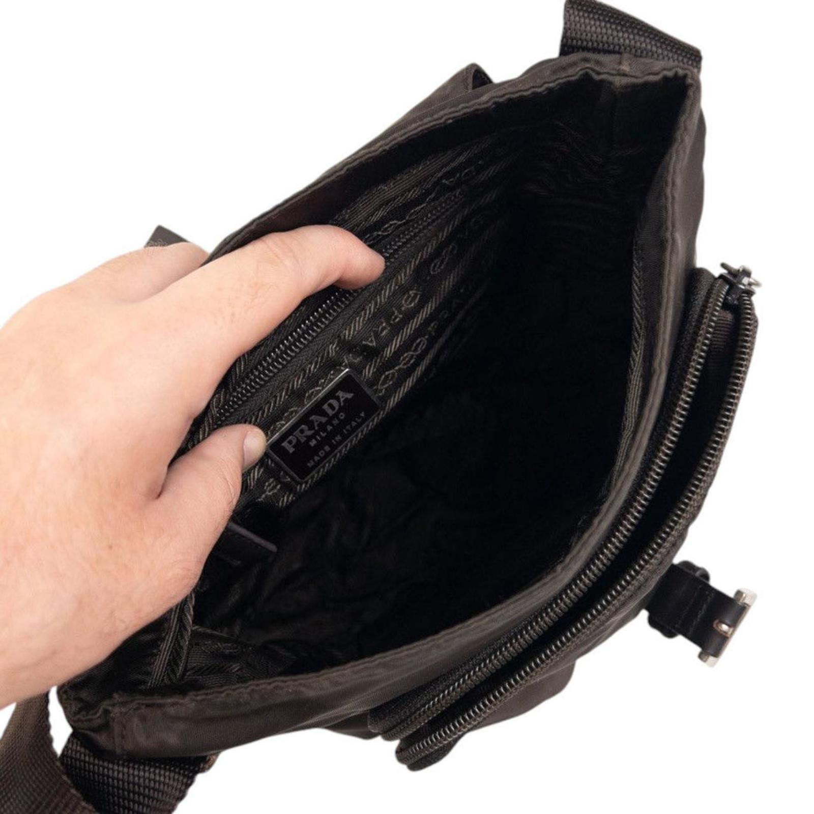 Prada Vintage Prada Crossbody Bag Size ONE SIZE - 5 Thumbnail