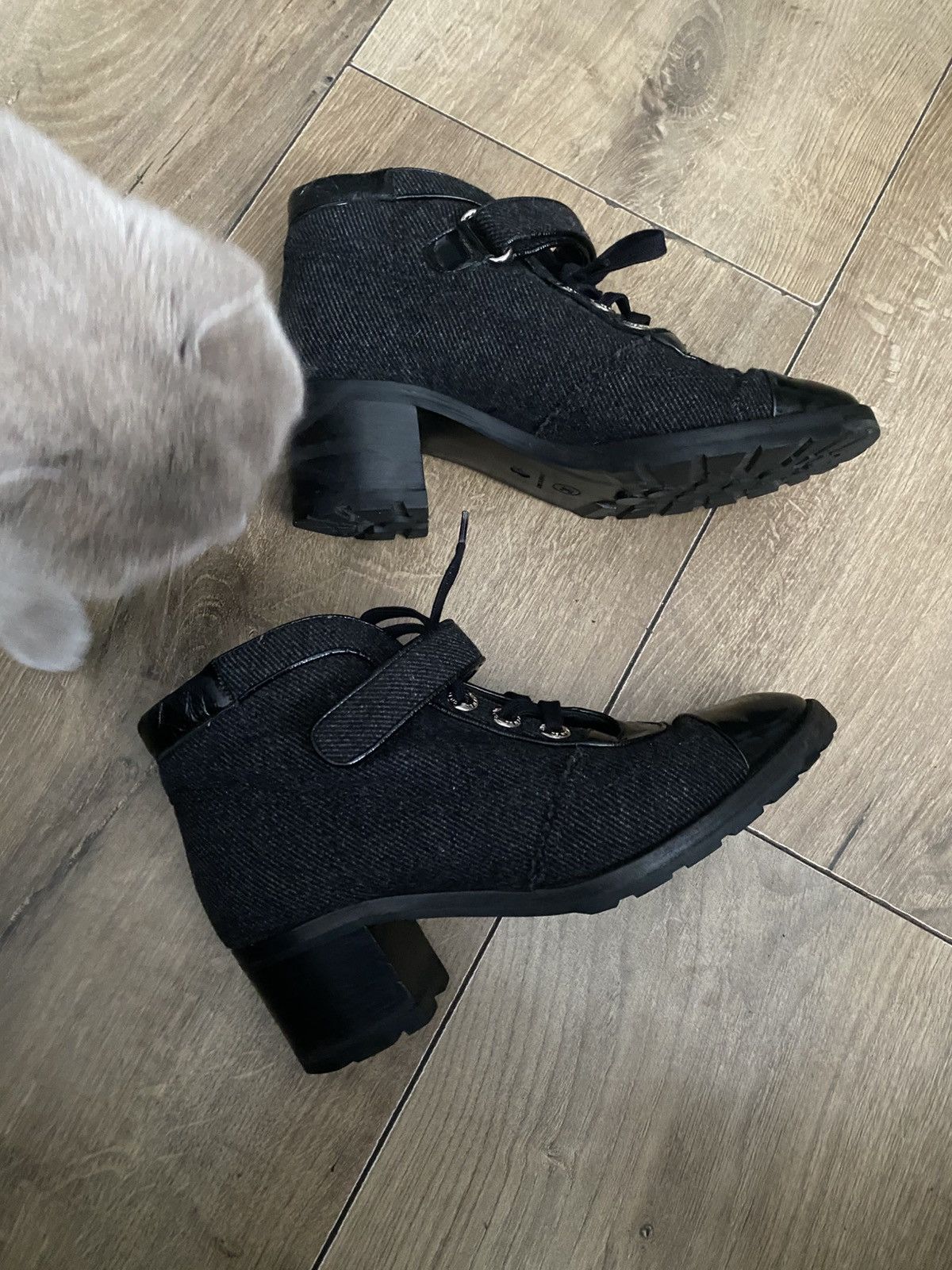 Chanel CHANEL 2008 EC Runway Wool Moto Boots (EC Runway / 2008 Size US 9 / IT 39 - 3 Thumbnail