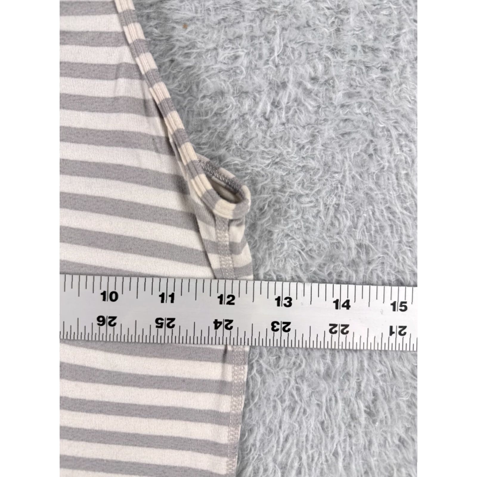 Lululemon Lululemon Shirt Women 2 Gray Sleeveless Racerback Tank Casual Basic All Seasons" Size XS / US 0-2 / IT 36-38 - 7 Thumbnail