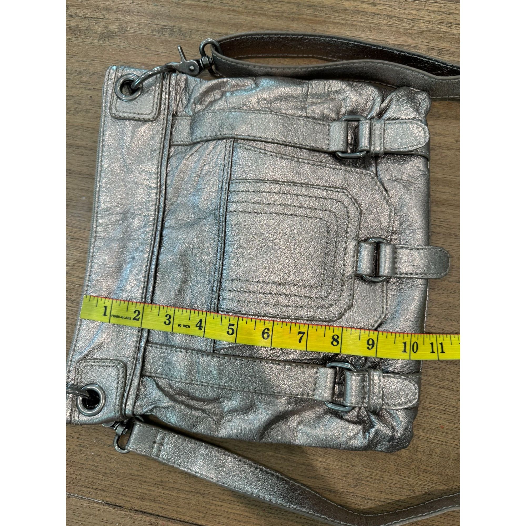 The Sak The Sak Metallic Pewter Genuine Leather Crossbody/ Clutch Ba Size ONE SIZE - 5 Thumbnail