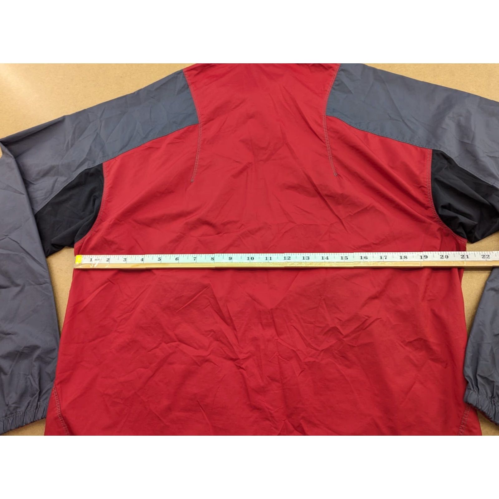 Nike ACG Nike ACG Vintage Jacket Mens M Climafit Windbreaker Red Gray Jacket Size US M / EU 48-50 / 2 - 5 Thumbnail