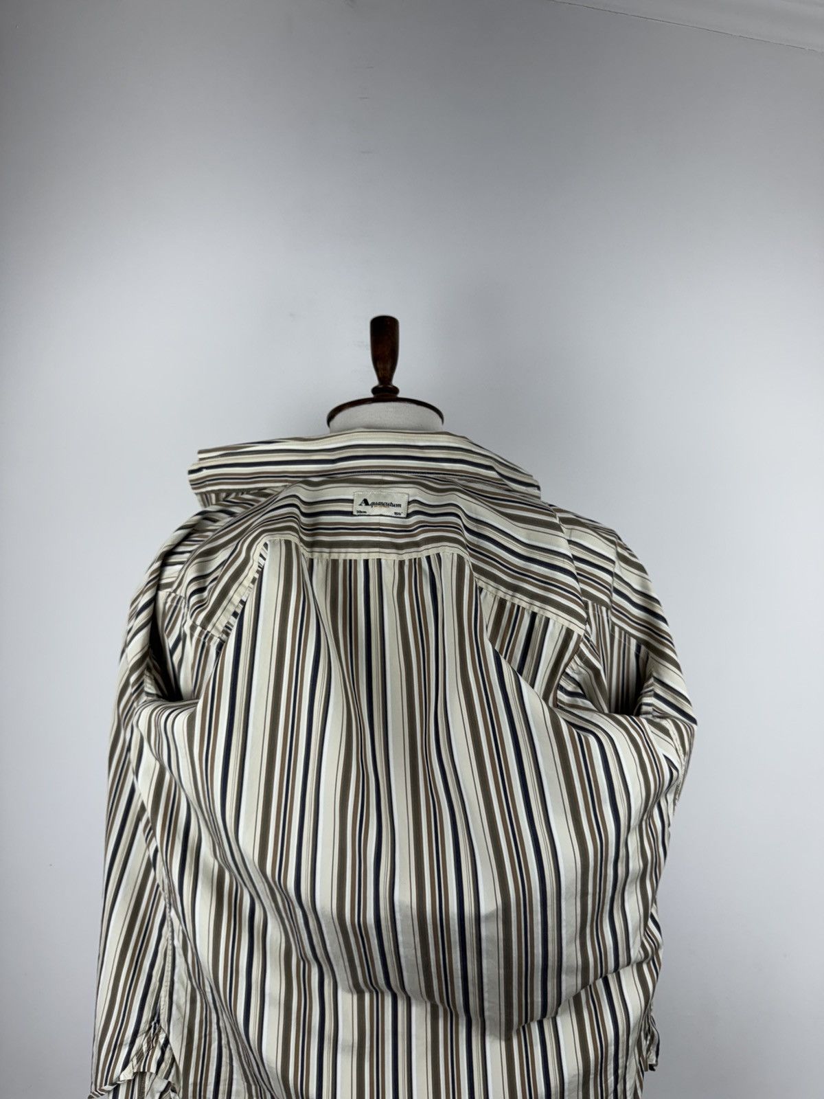 Aquascutum × Designer × Vintage Men’s Vintage Aquascutum Long Sleeve Shirt size 39 15 1/2 Size US M / EU 48-50 / 2 - 5 Thumbnail