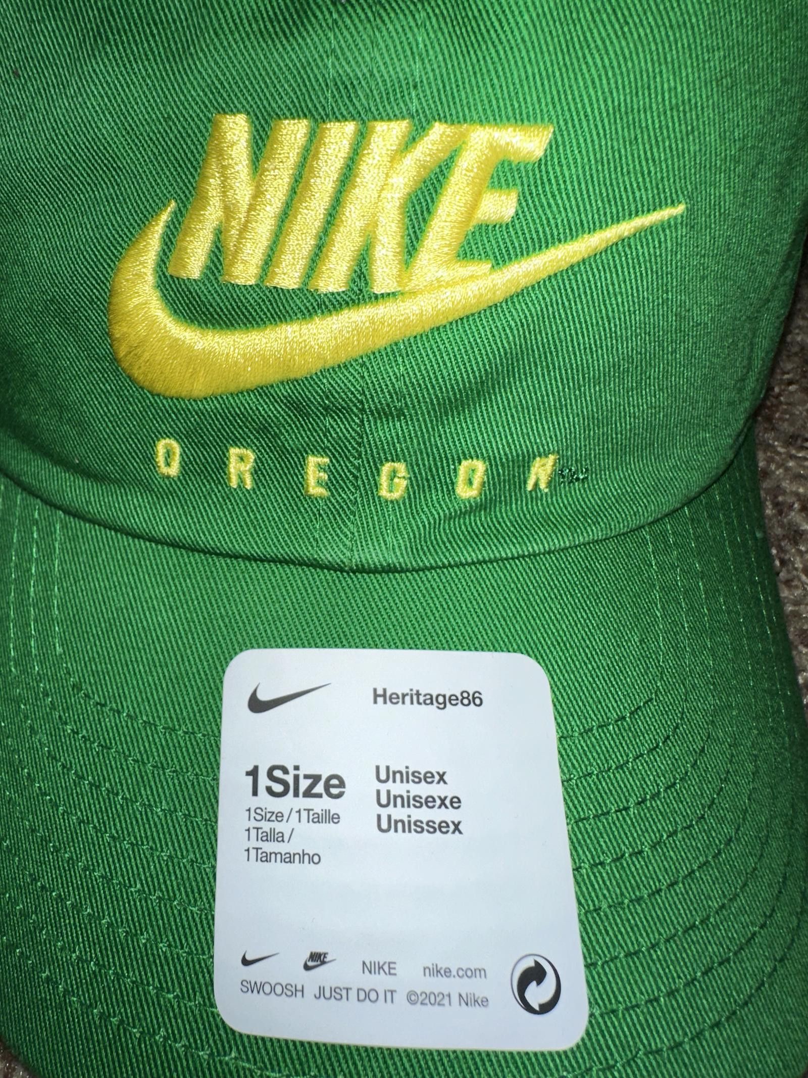 Nike Nike Adjustable Baseball Hat Embroidered Logo Oregon Size ONE SIZE - 2 Thumbnail
