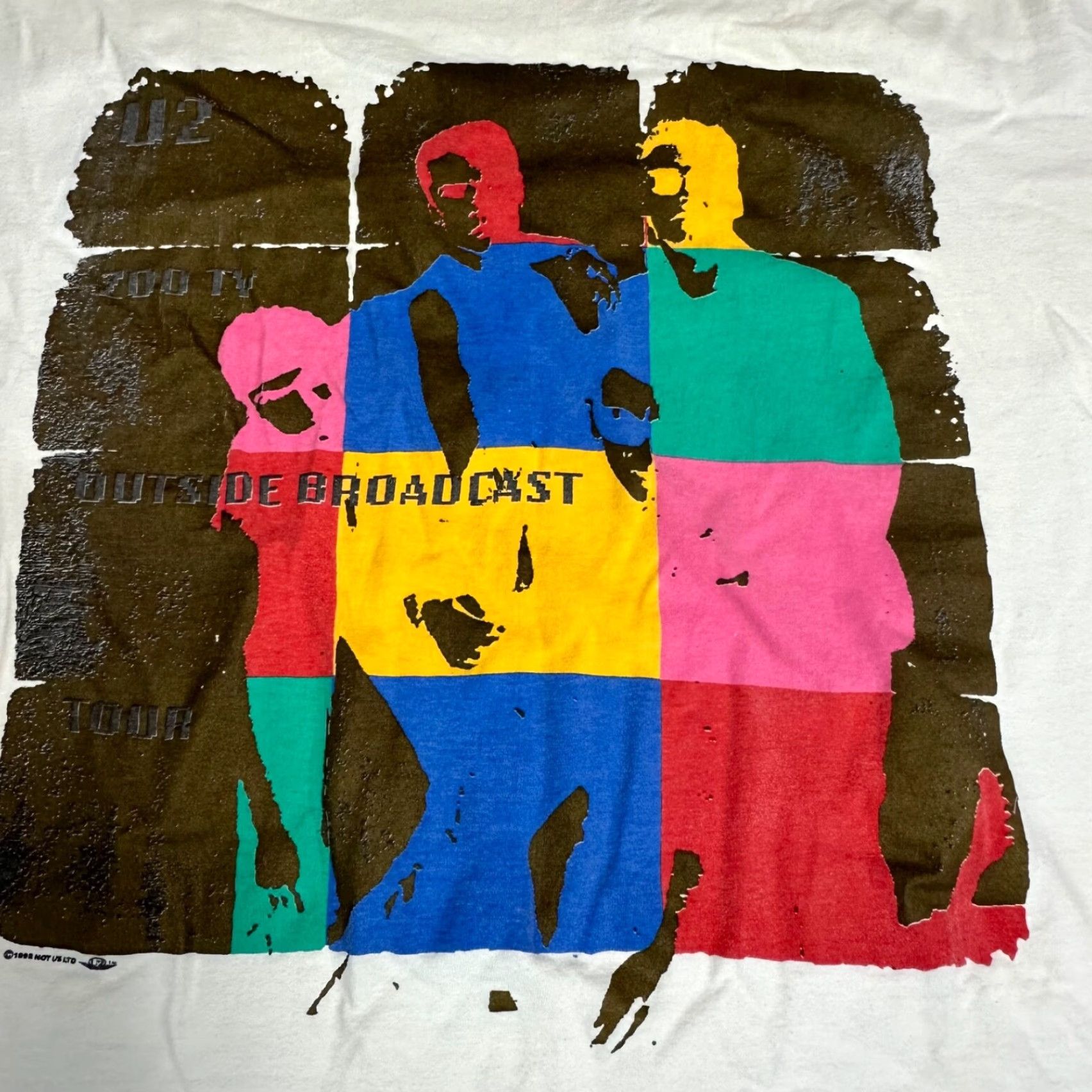 Hanes VINTAGE U2 Zoo TV Band Tour T-Shirt XL White Double-Sided 1992 Hanes Mens XL White Tee Shirt Size US XL / EU 56 / 4 - 7 Thumbnail