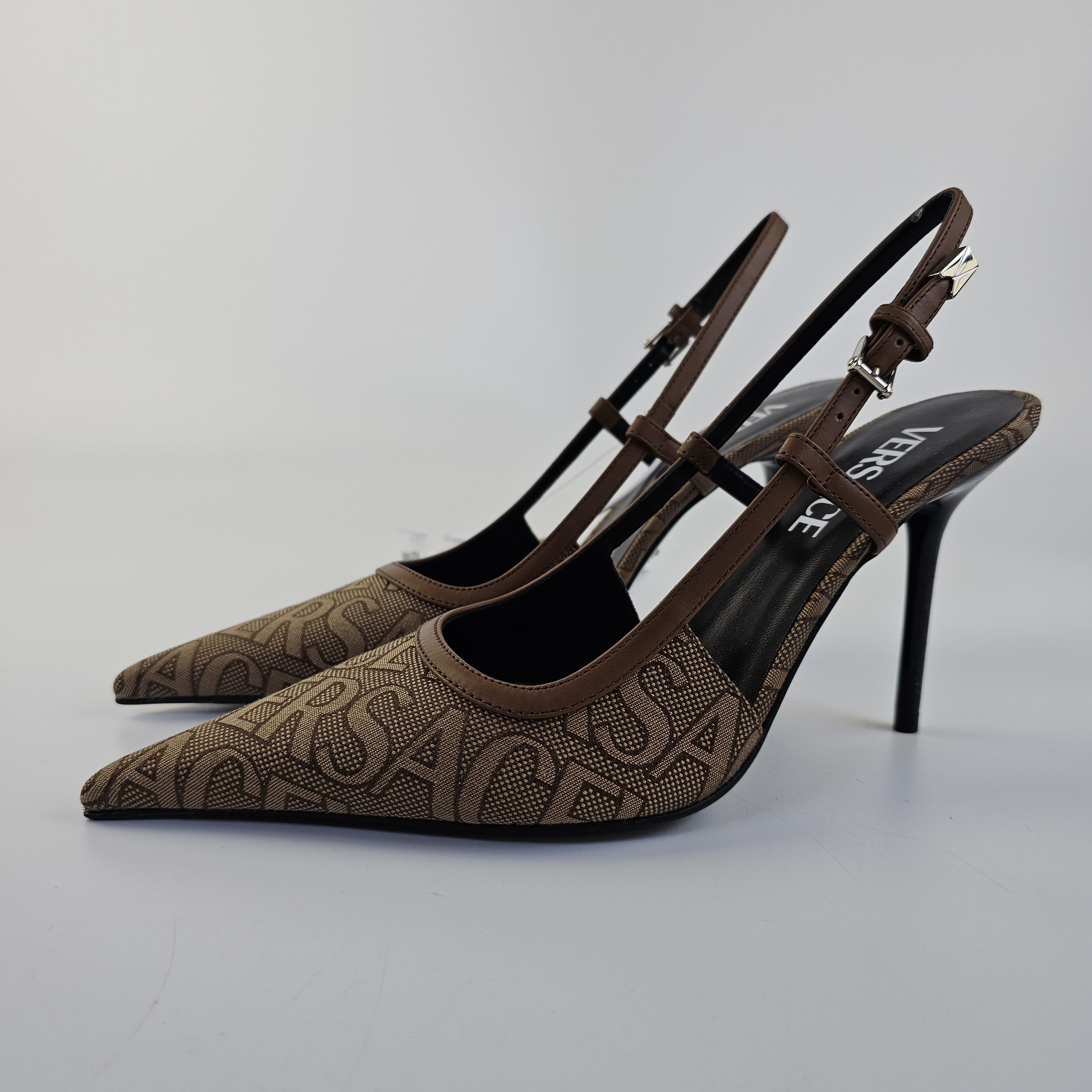 Versace Versace Greca 95mm Beige Slingback Pumps New Size US 5.5 / IT 35.5 - 1 Thumbnail