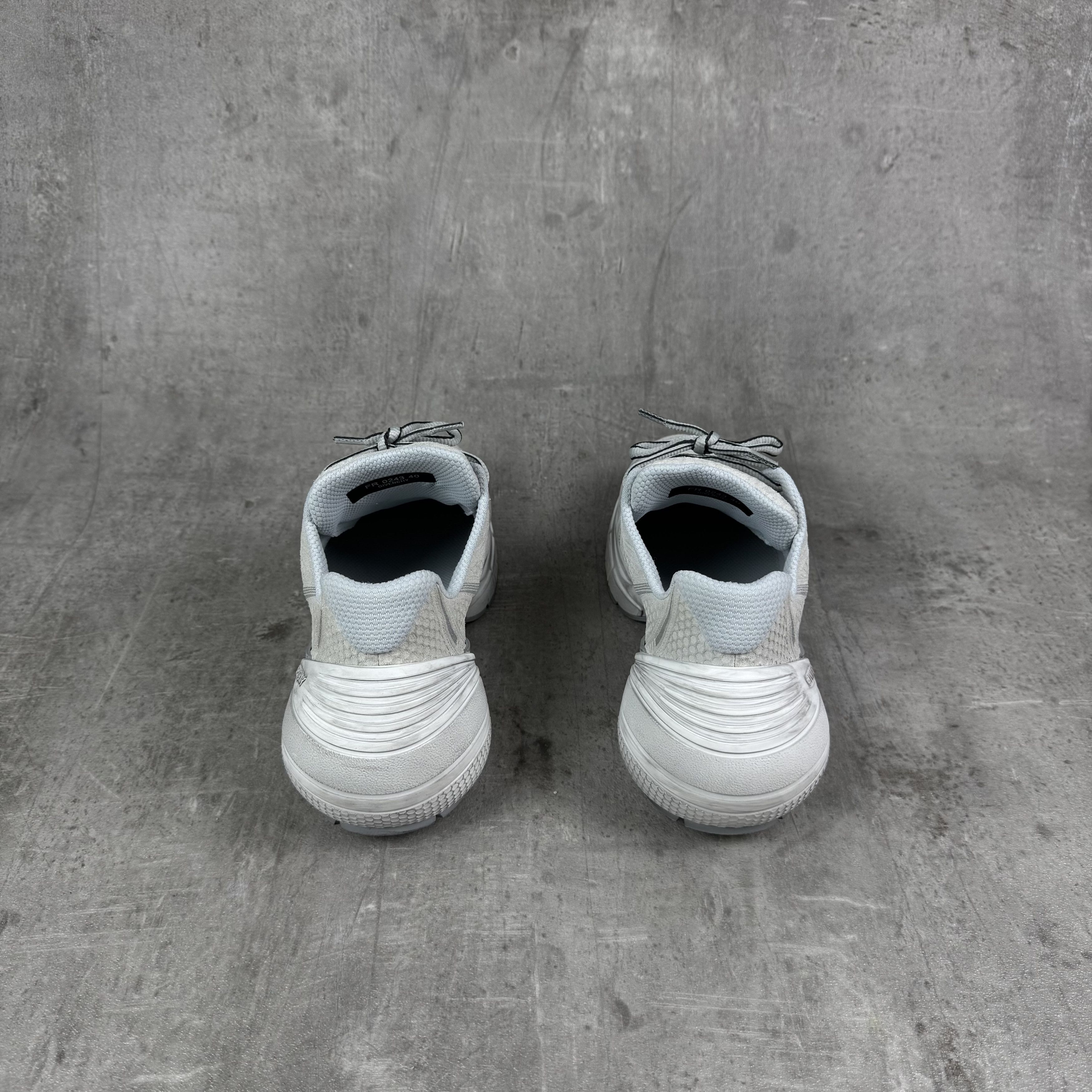 Givenchy GIVENCHY TK-MX Runner Worn In Effect Suede Sneakers Grey Size US 7 / EU 40 - 5 Thumbnail